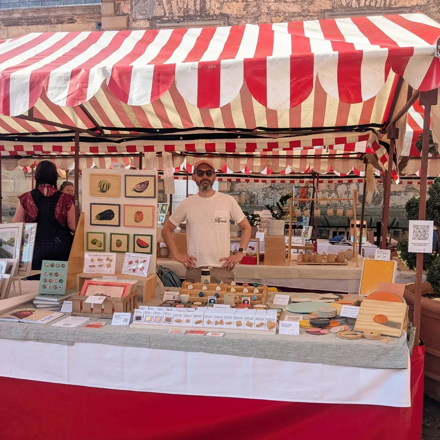 A bit last minute but I'll be at @railyardglasgow market tomorrow 10am - 2pm! We weren't sure if it was going to go ahead because of the weather but we're going for it so please do visit!!!! The last time I was at an outdoor market was in August and 