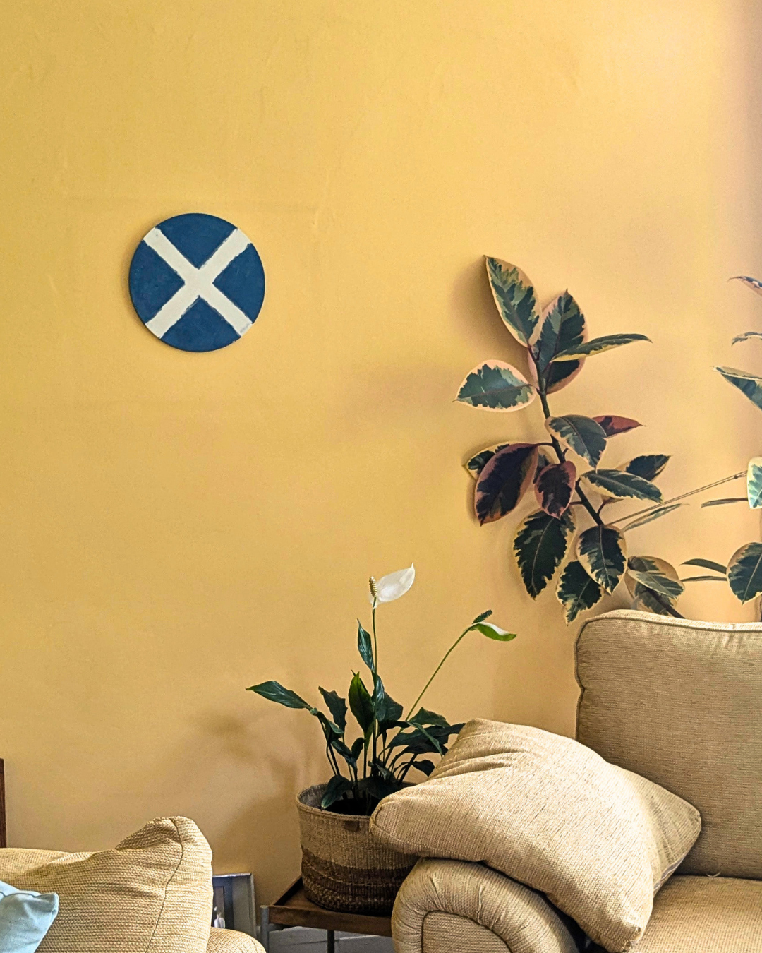 Beginners Jesmonite FIFA World Cup 2026 Scotland Flag Wall-Hanging Workshop - Afternoon Session