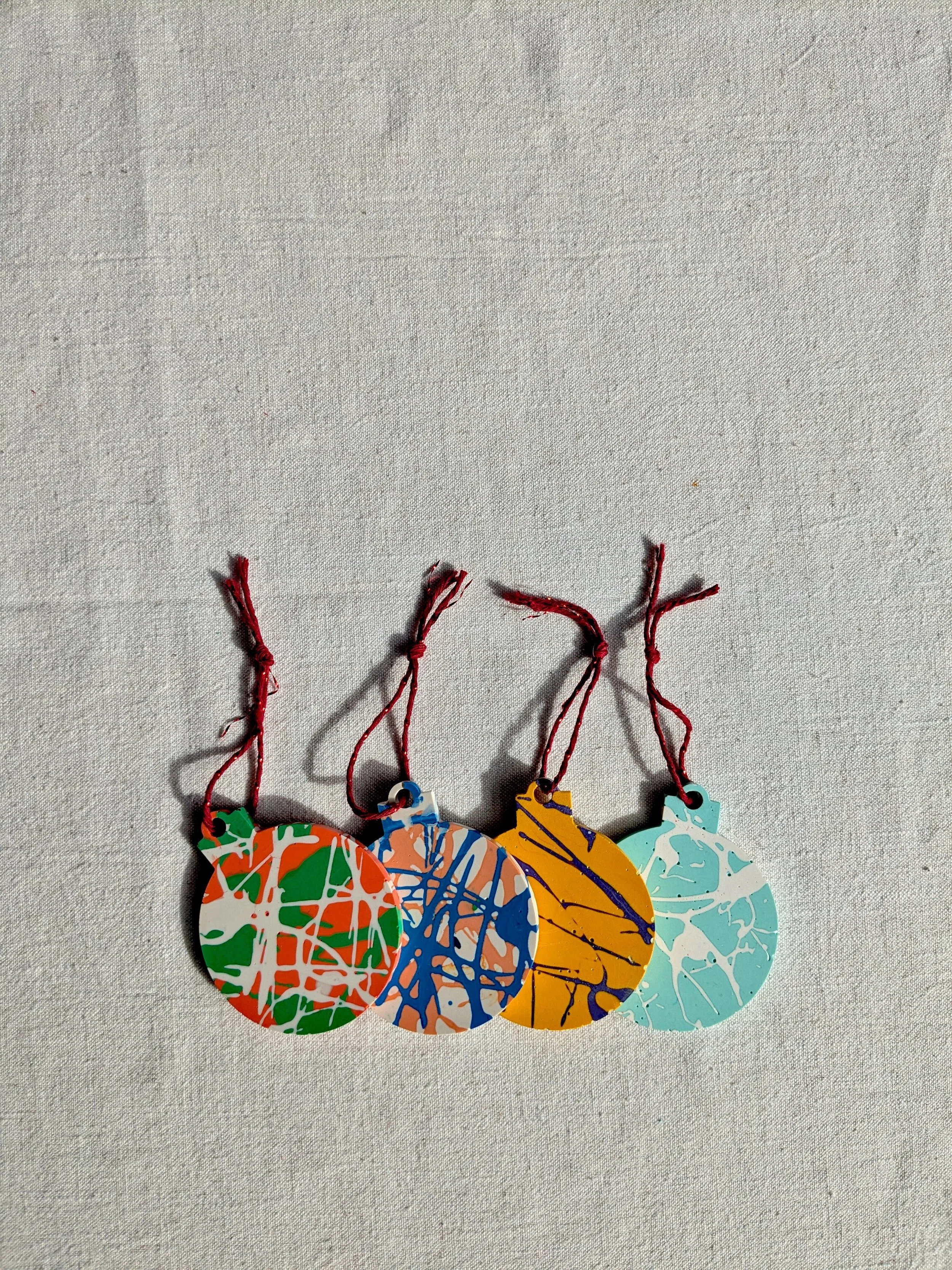 Splatter Christmas Bauble Decoration Workshop (1).jpg