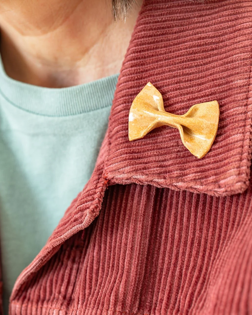 Farfalle Ceramic Pasta Pin Badge in Plain Glaze