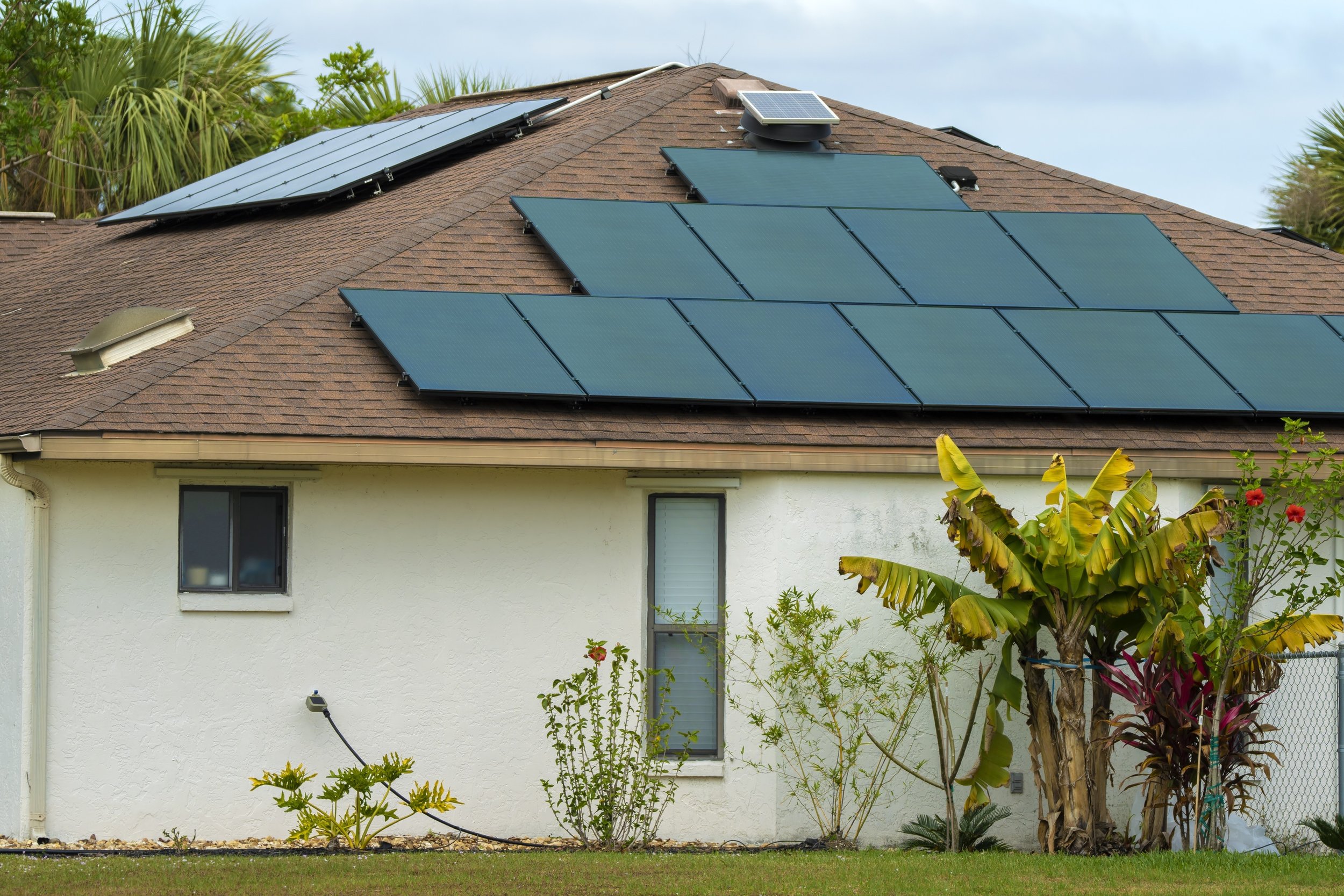 What Is Solar Leasing (And Is It Right for You?)