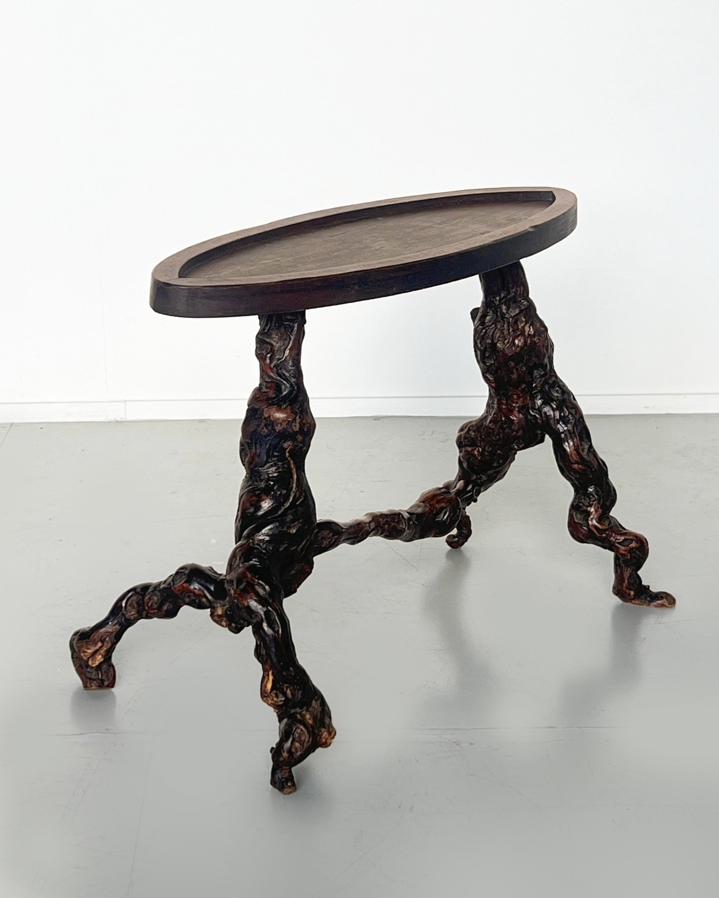 Roottable3.jpg
