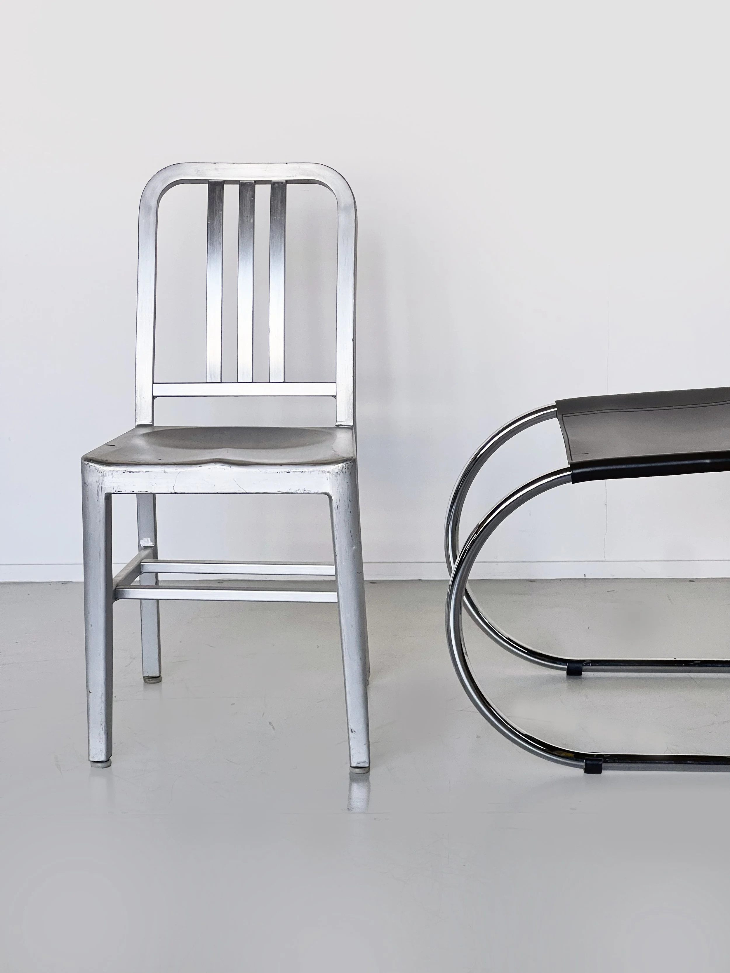 Navychair2.jpg