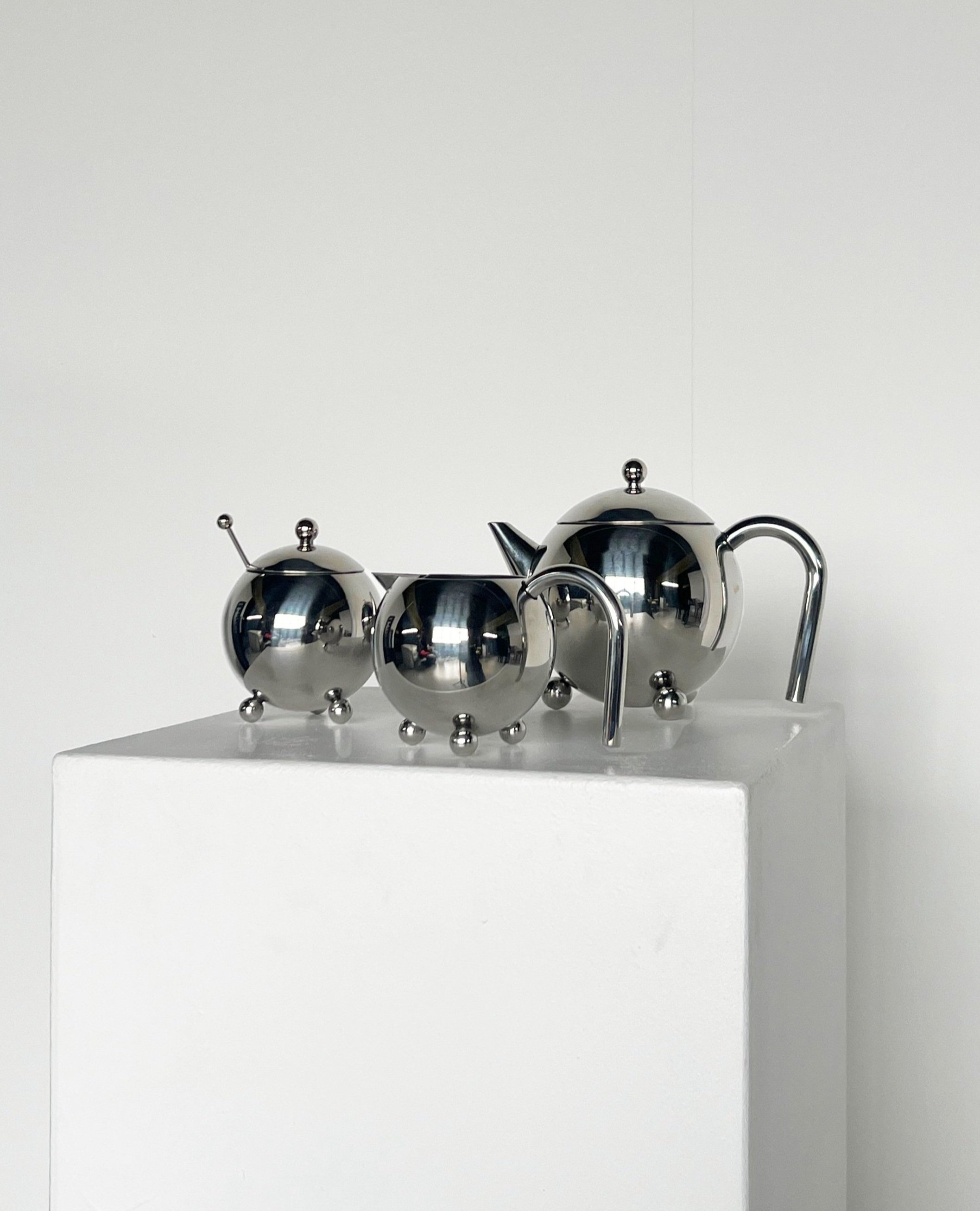 teaset3.jpg