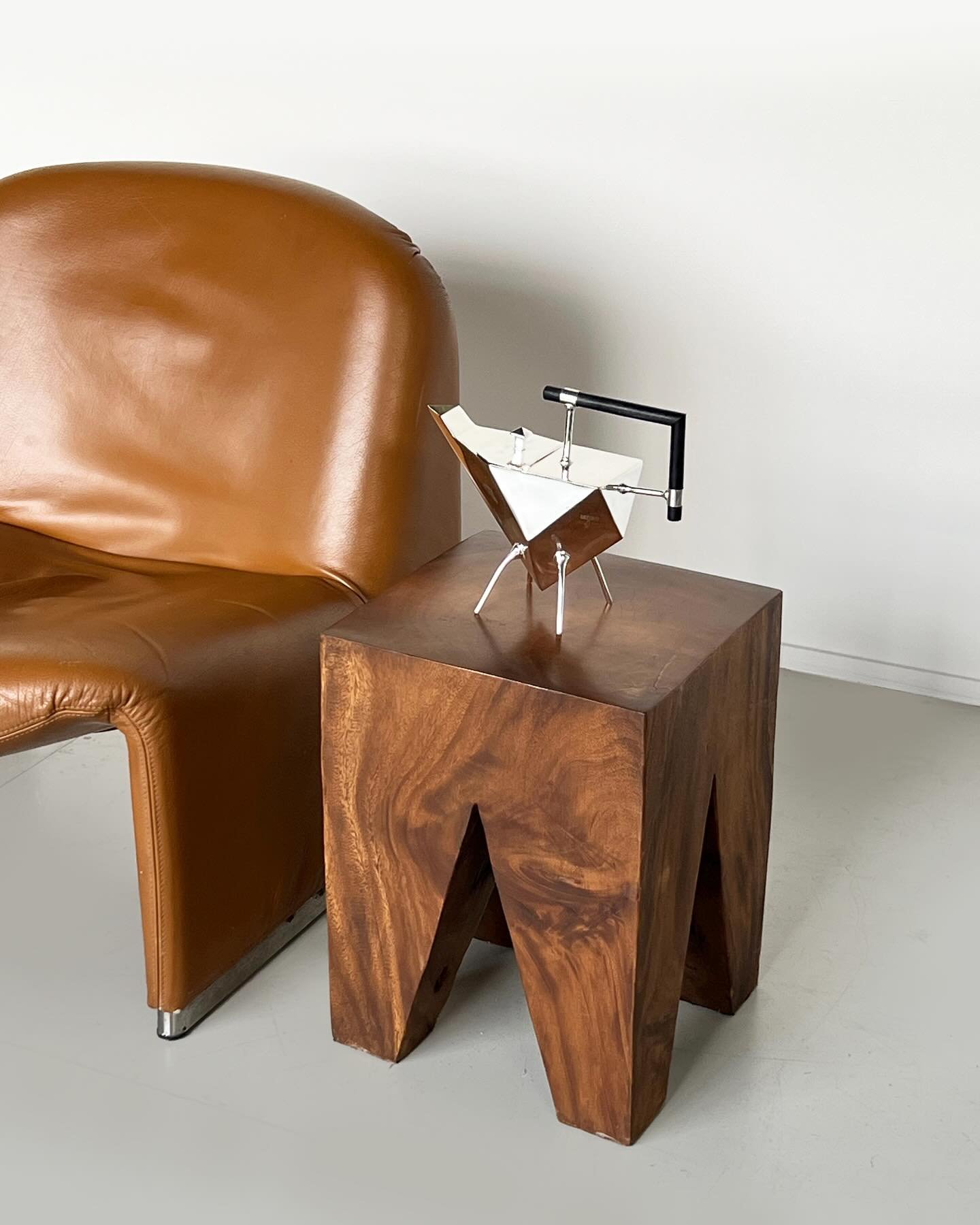 Pair of solid monolithic walnut side tables/stools. Perfect for framing a bed or styling a lounge. Solid timber cut through, exposing the cross grain and richness of the walnut.

Dimensions:
Width 32cm
Depth 32cm
Height 44cm

Available on the website