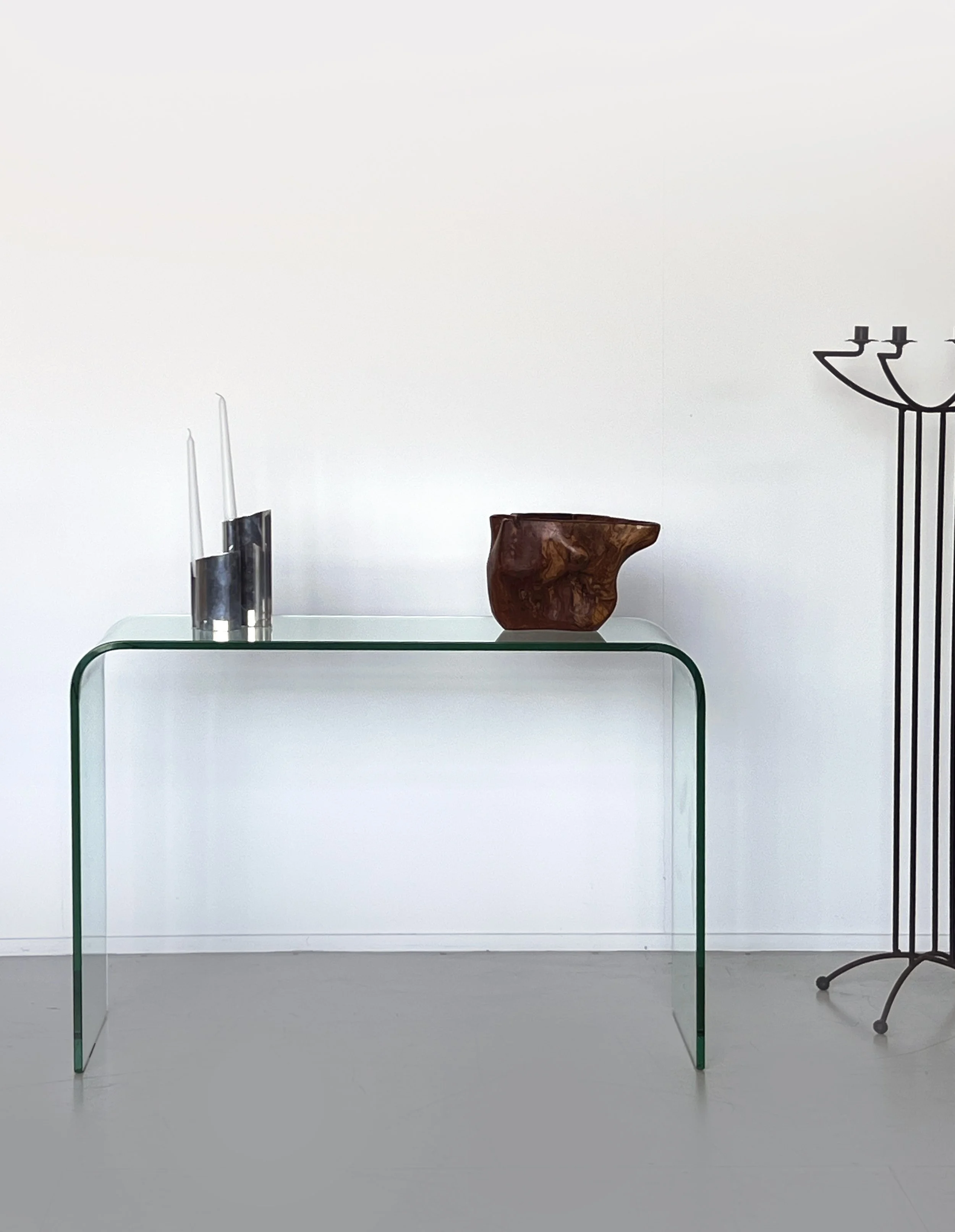 Glassconsole4.jpg