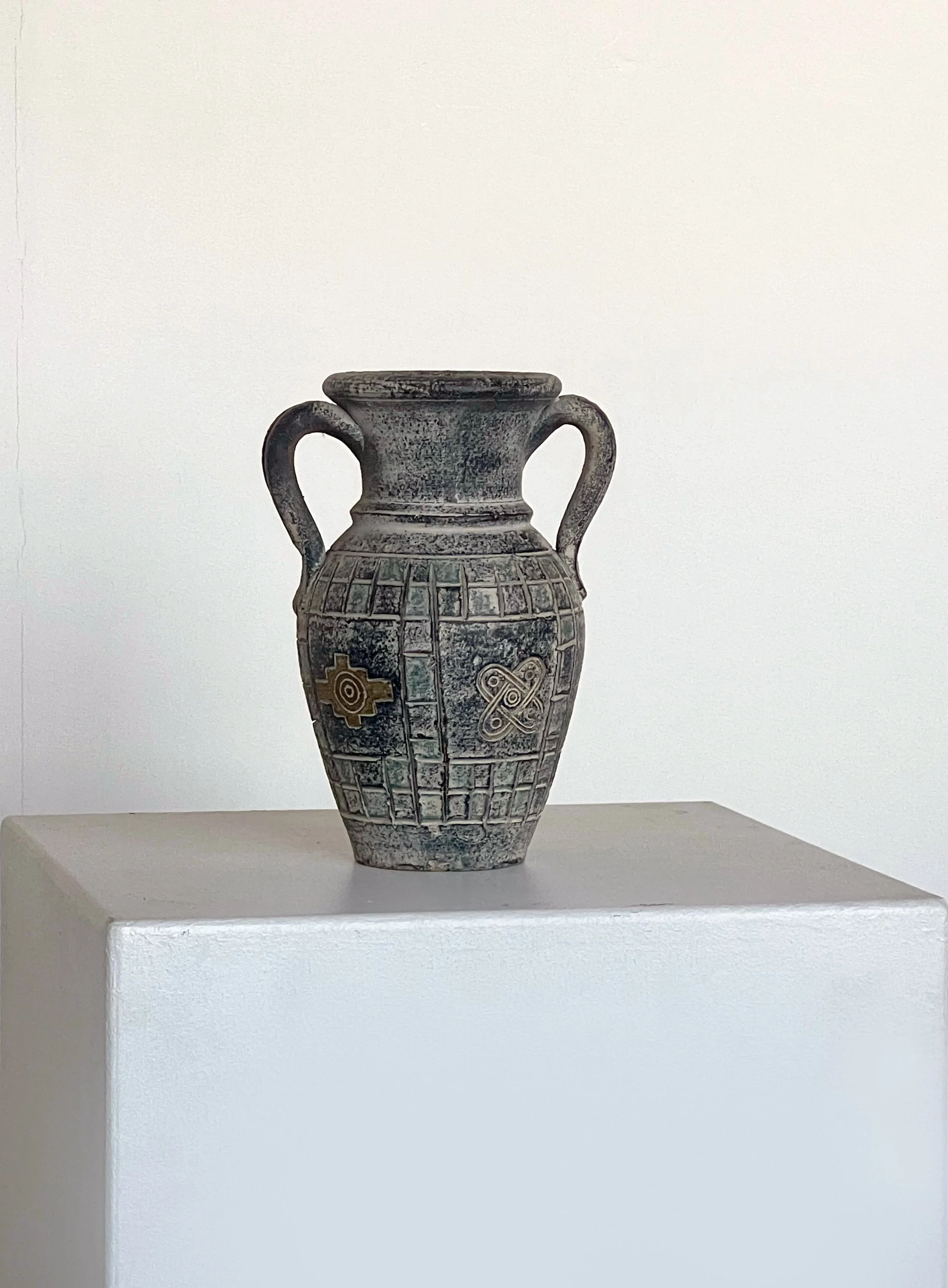 iconamphora1.jpg