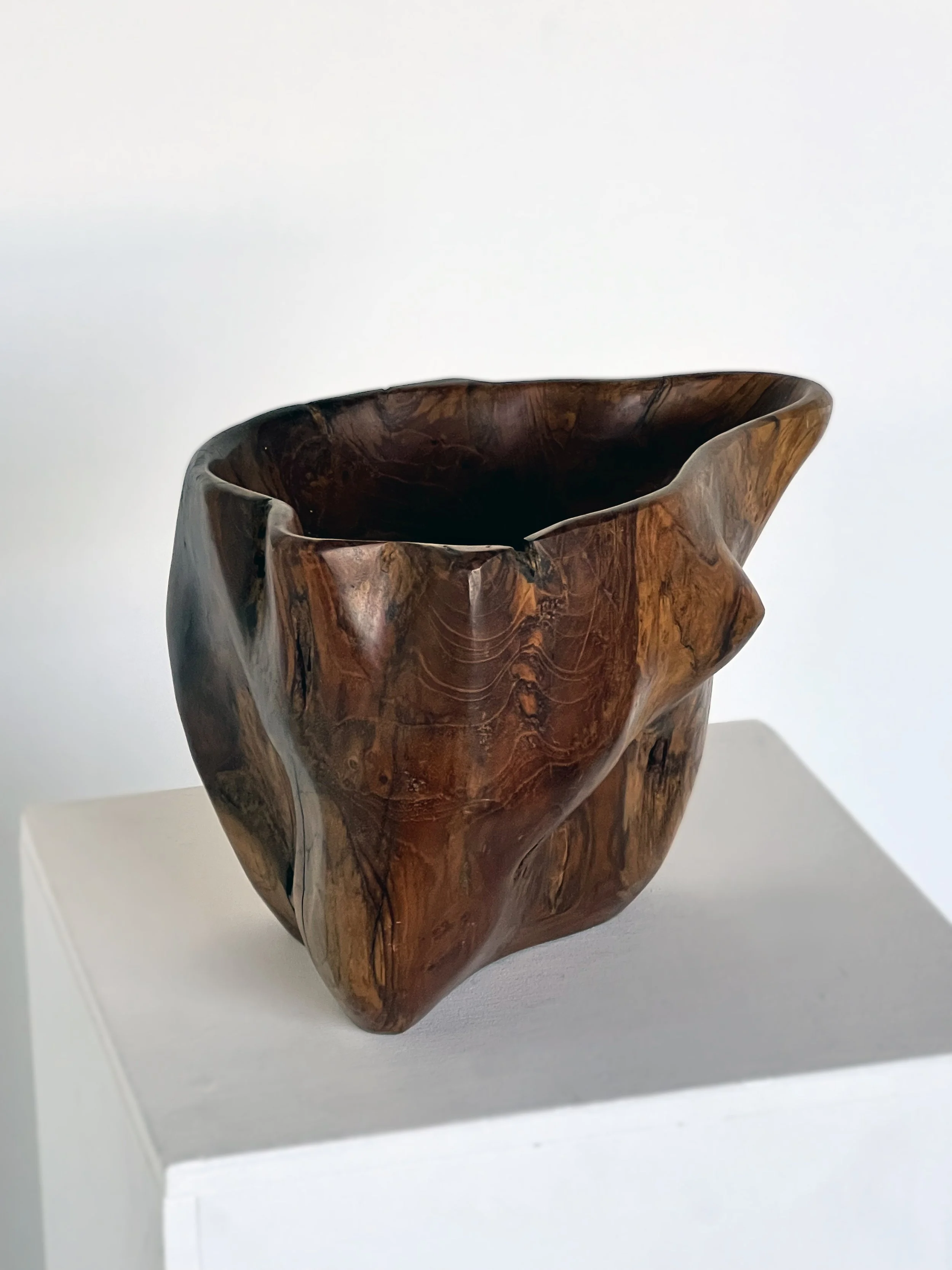 carvedbowl5.jpg