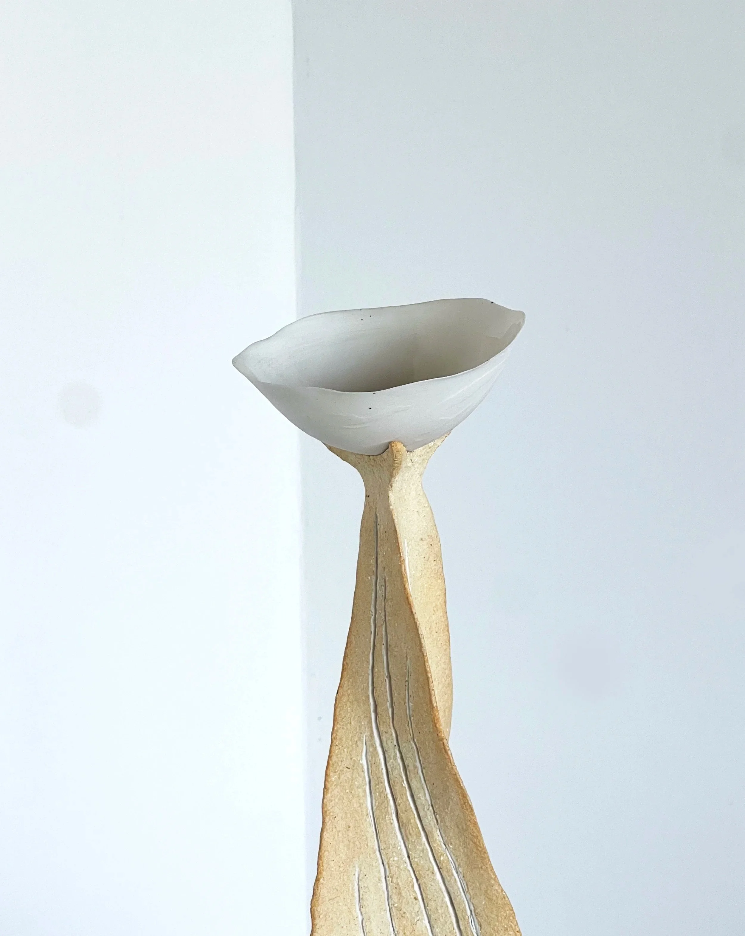 cermaic+and+porcelain+pedestal3.jpg