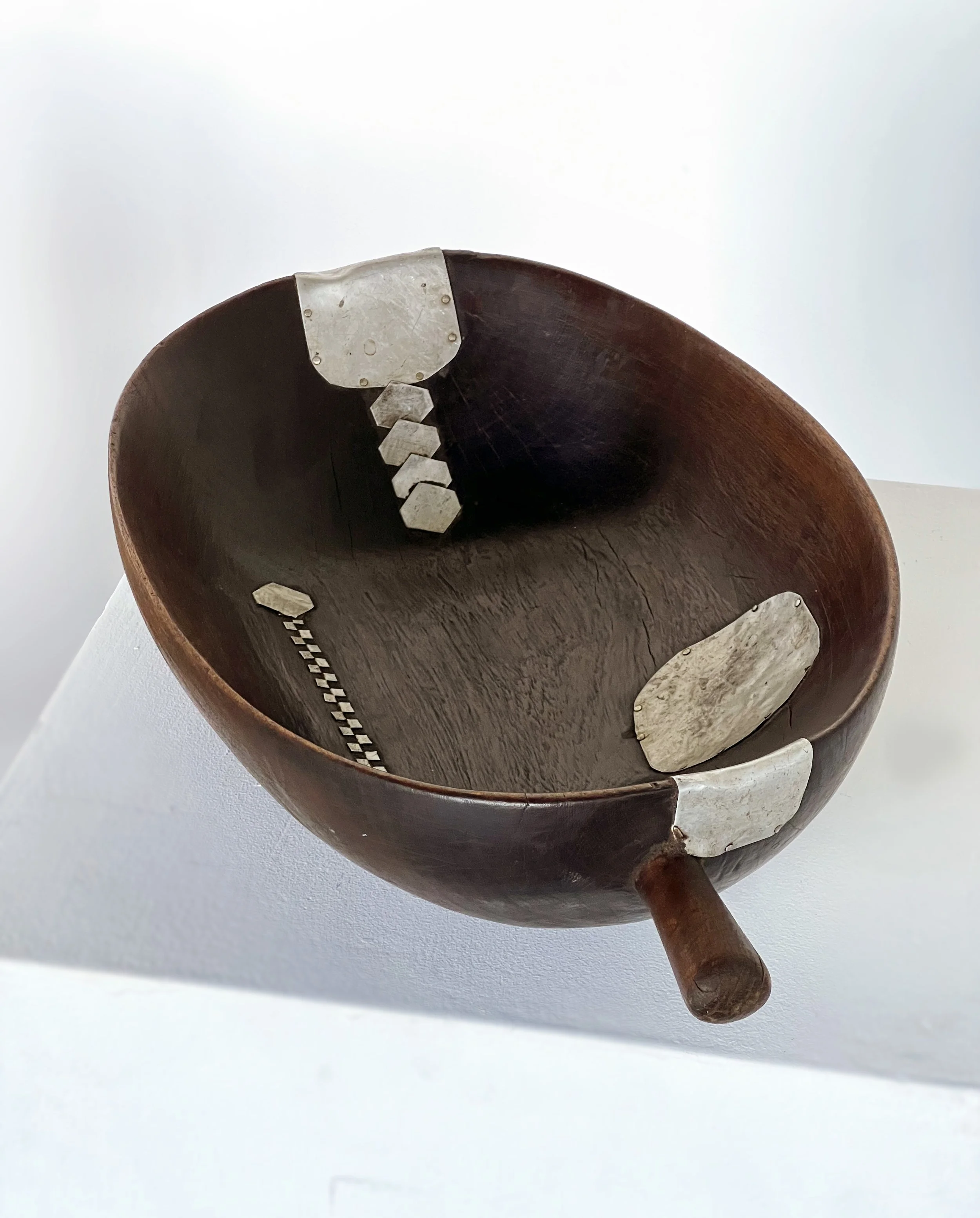 woodenmetalbowl3.jpg