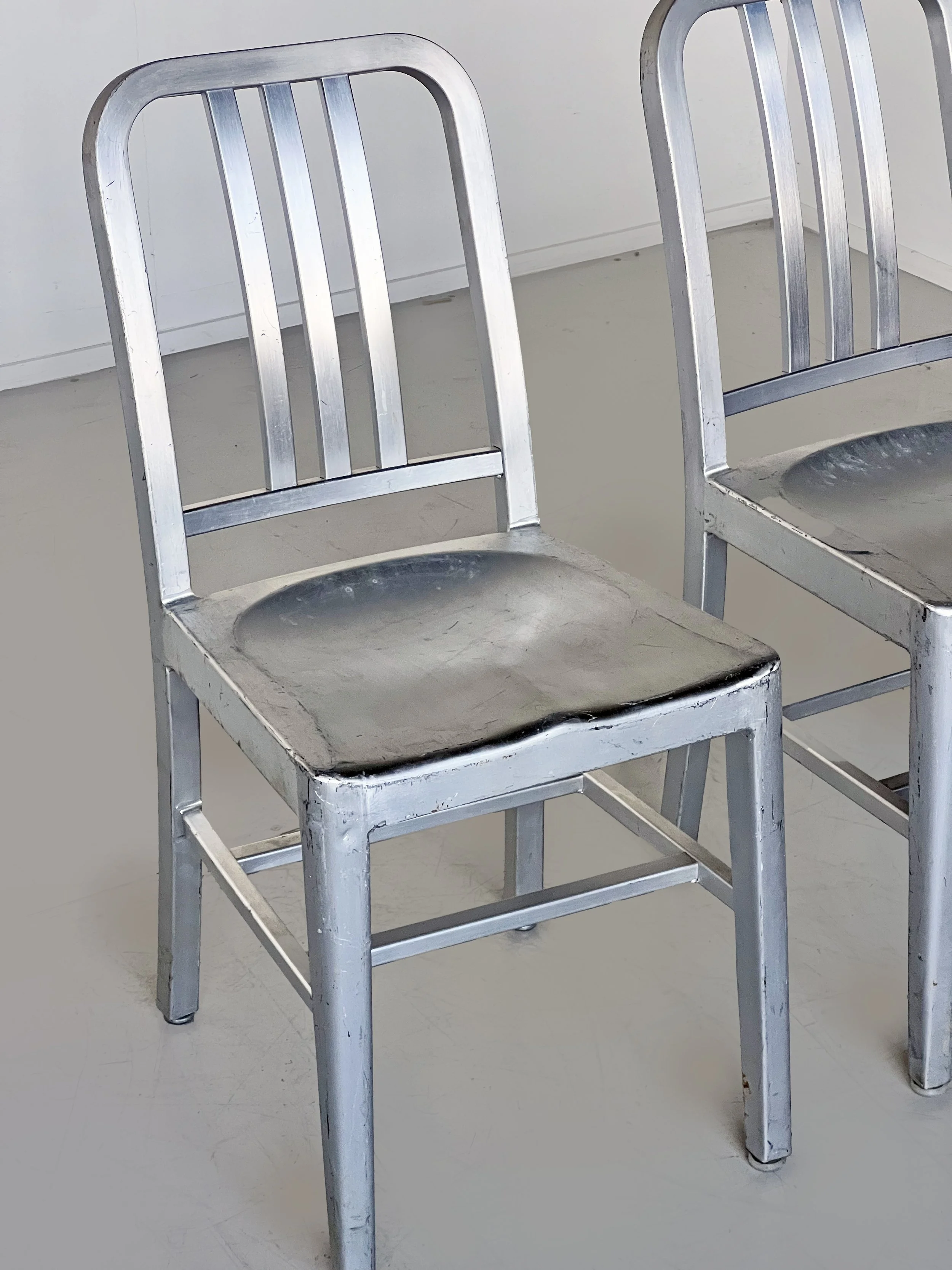 Navychair1.jpg