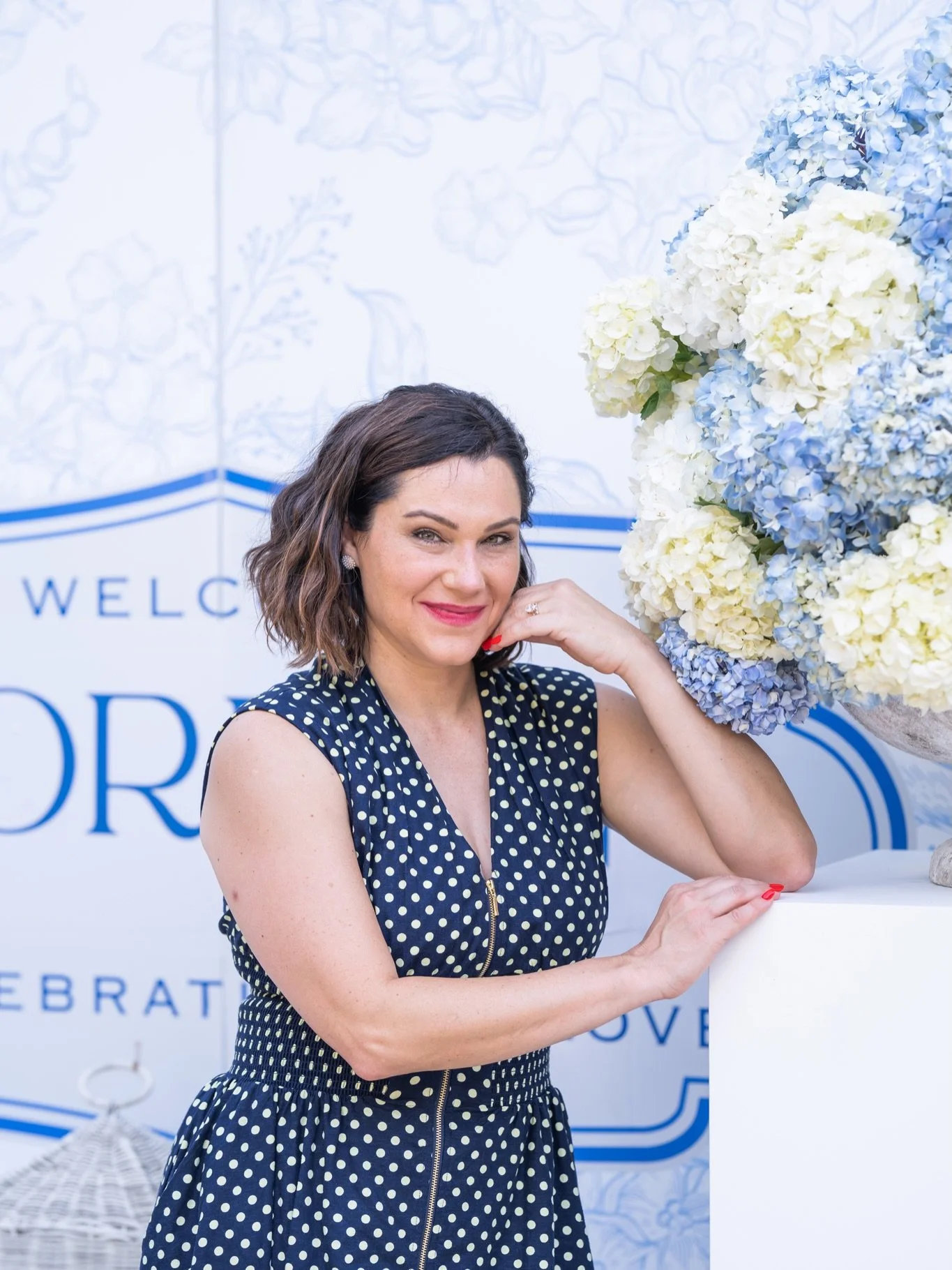 The most beautiful part of any celebration isn&rsquo;t the flowers, the tablescape, or the details&hellip;

It&rsquo;s watching a vision become the backdrop for unforgettable moments.🤍

From the welcome moment to dinner under the tent, laughter arou