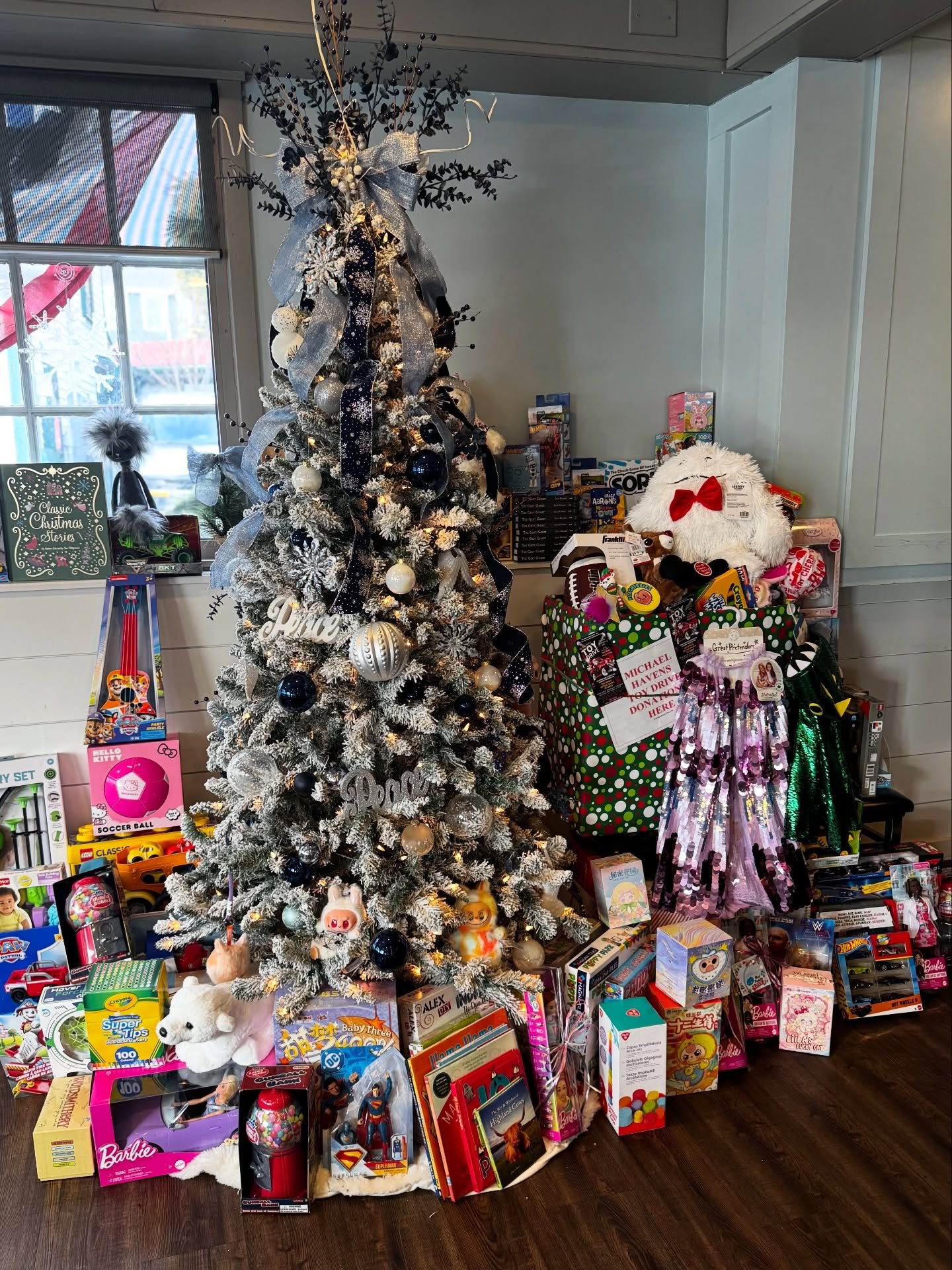 Thank you so much to everyone who came out to our guest Appreciation Night yesterday at The Landing, and for generously bringing a toy to support the Michael Haven Toy Drive. We are truly grateful for the continued love and support you show us throug