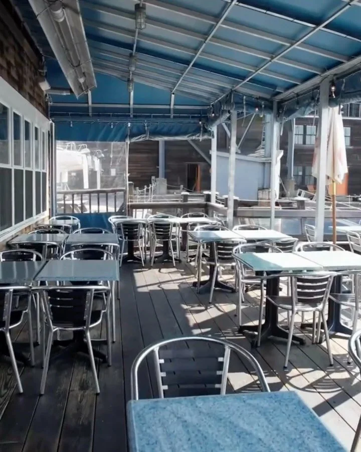 On deck this week at The Landing
Thursday night at 7 PM live music with 5x Fast
Sunday brunch 11 AM - 3 PM
-
Spring and summer celebrations deserve a setting as special as the occasion. 🌸🌊

From bridal showers and rehearsal dinners to milestone bir