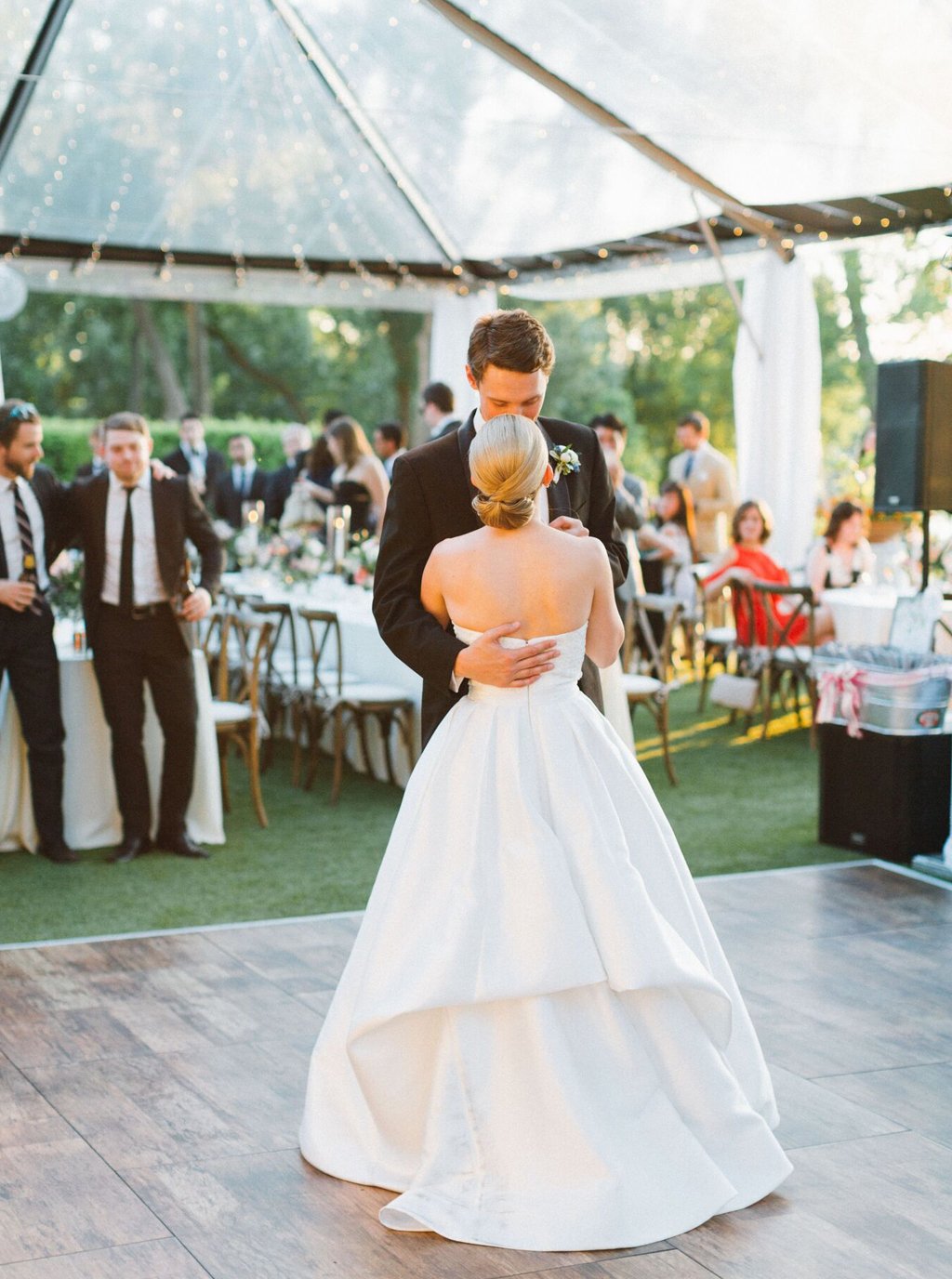 haley-jon-dallas-arboretum-wedding-19.jpeg