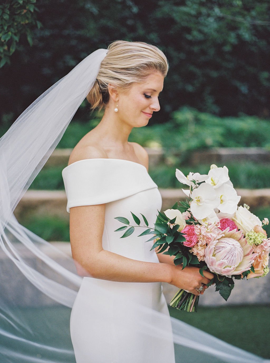 Lauren&Michael_SeptWedding_PreCeremony-101.jpg