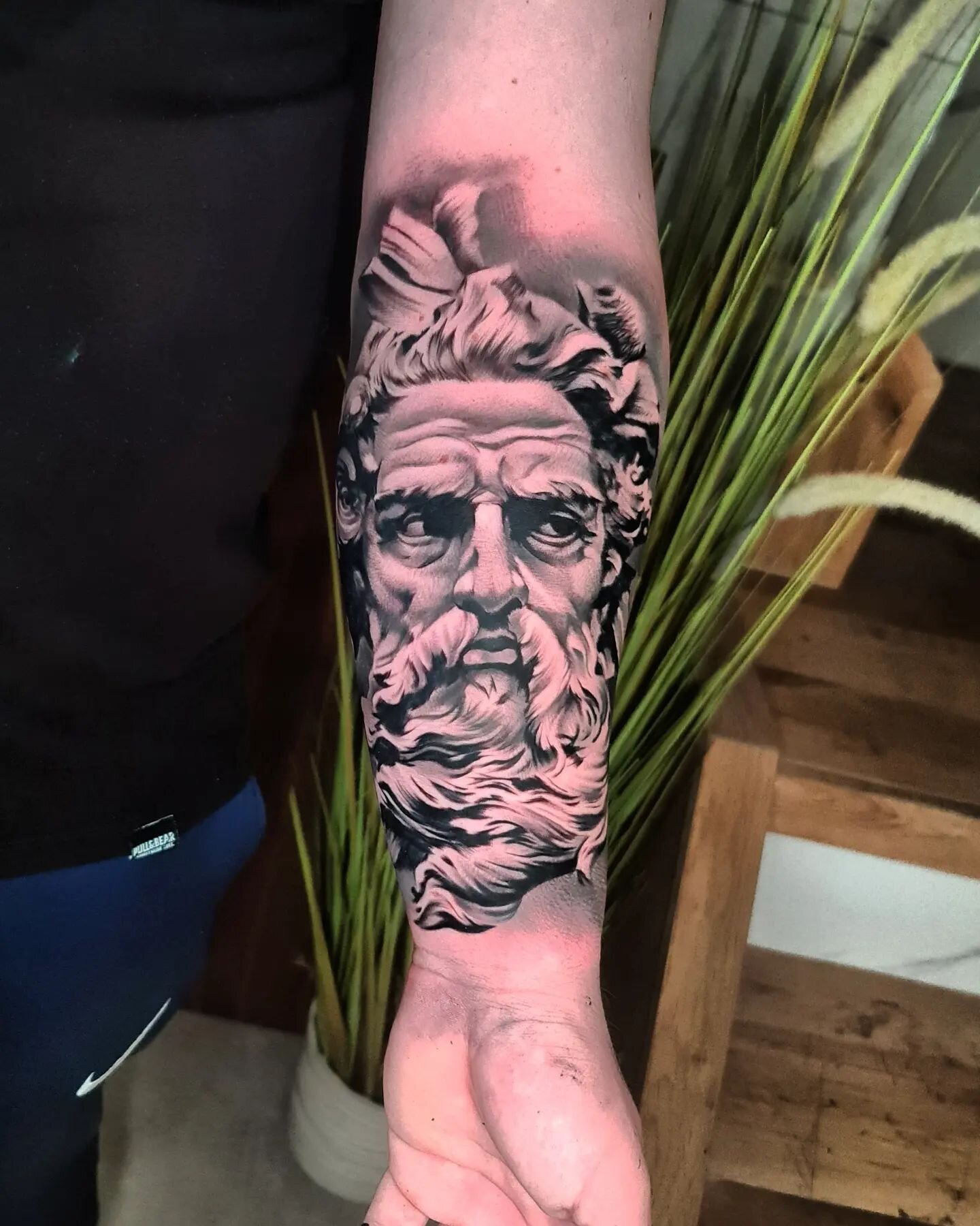 ✨️Beginner friendly workshop in July!✨️

💫www.fleetwoodtattooworkshop.co.uk

💫Based in Essex Uk

💫An introduction into the tattoo industry.

💫Group sessions and 1:1 coaching available 

💫@fleetwoodtattoo.co

-
-
-
-
-
-
#tattoocourses #tattooapp