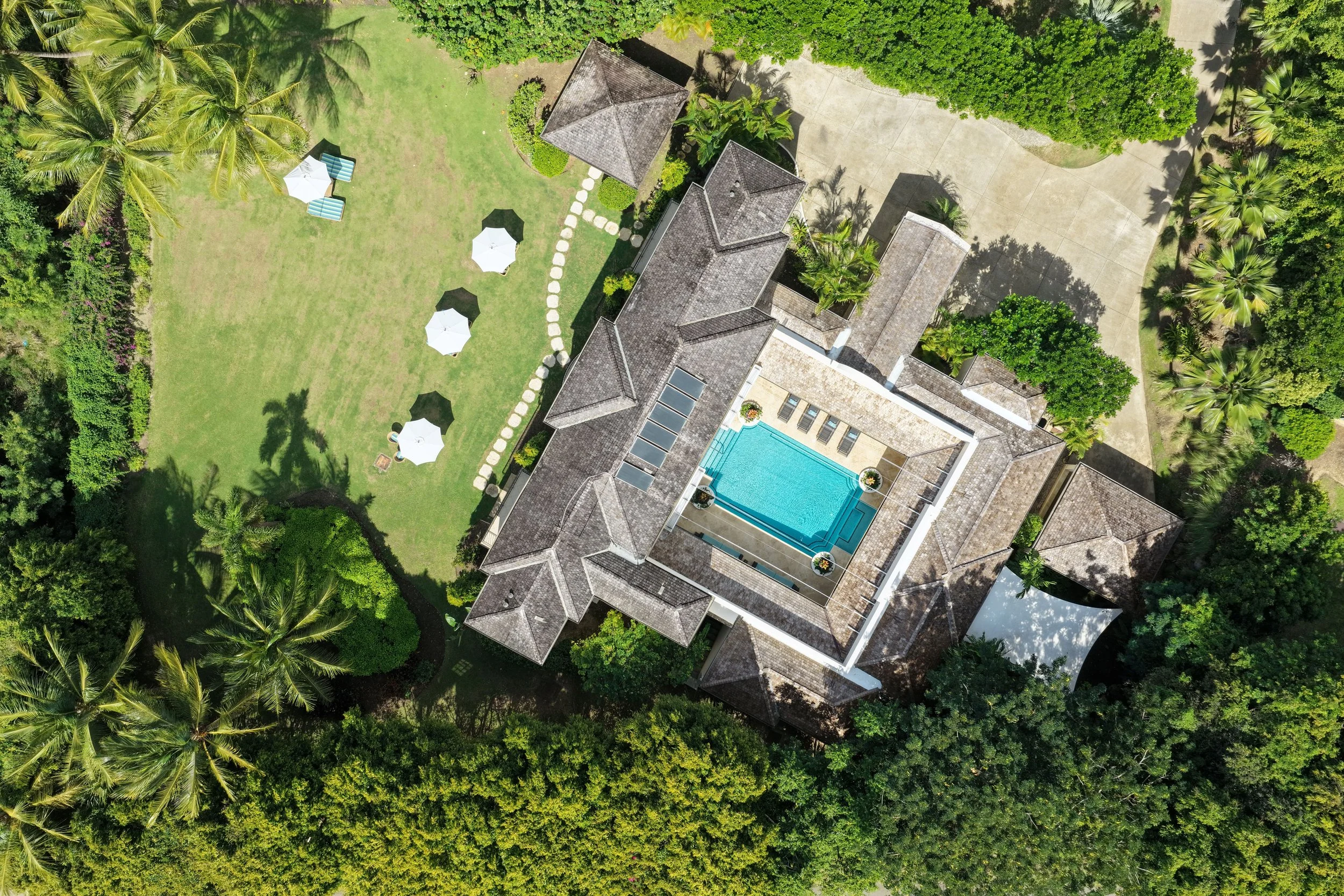 resized exterior.JPG