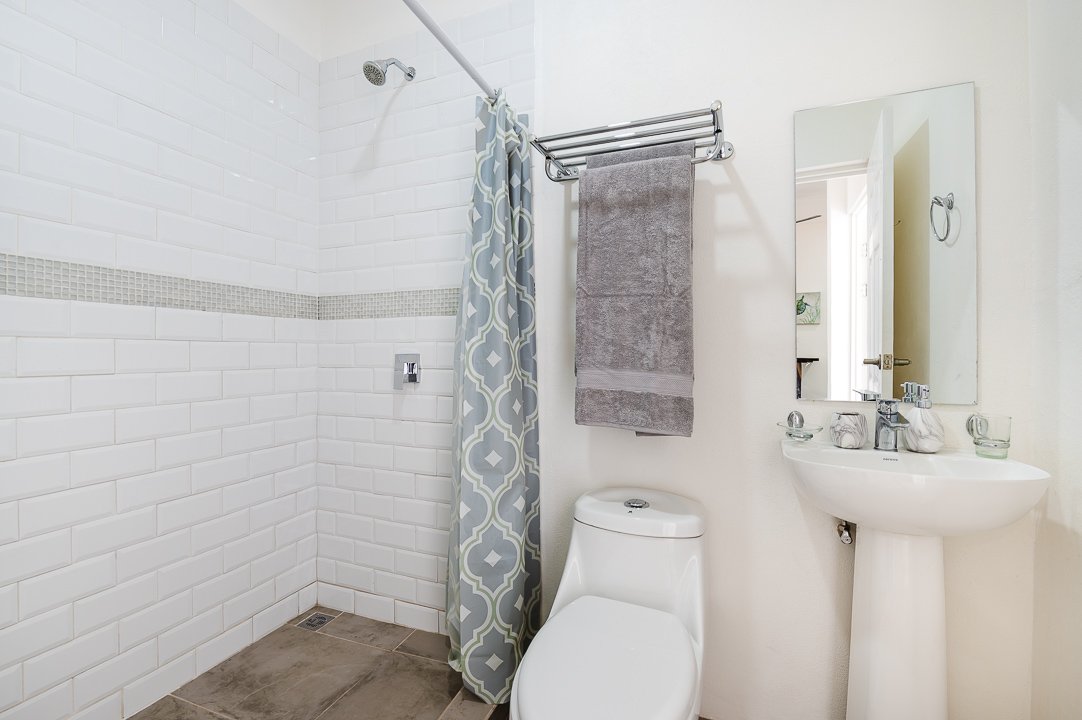 (c) bidrop.com-2024-02-20-101130 - (30).jpg