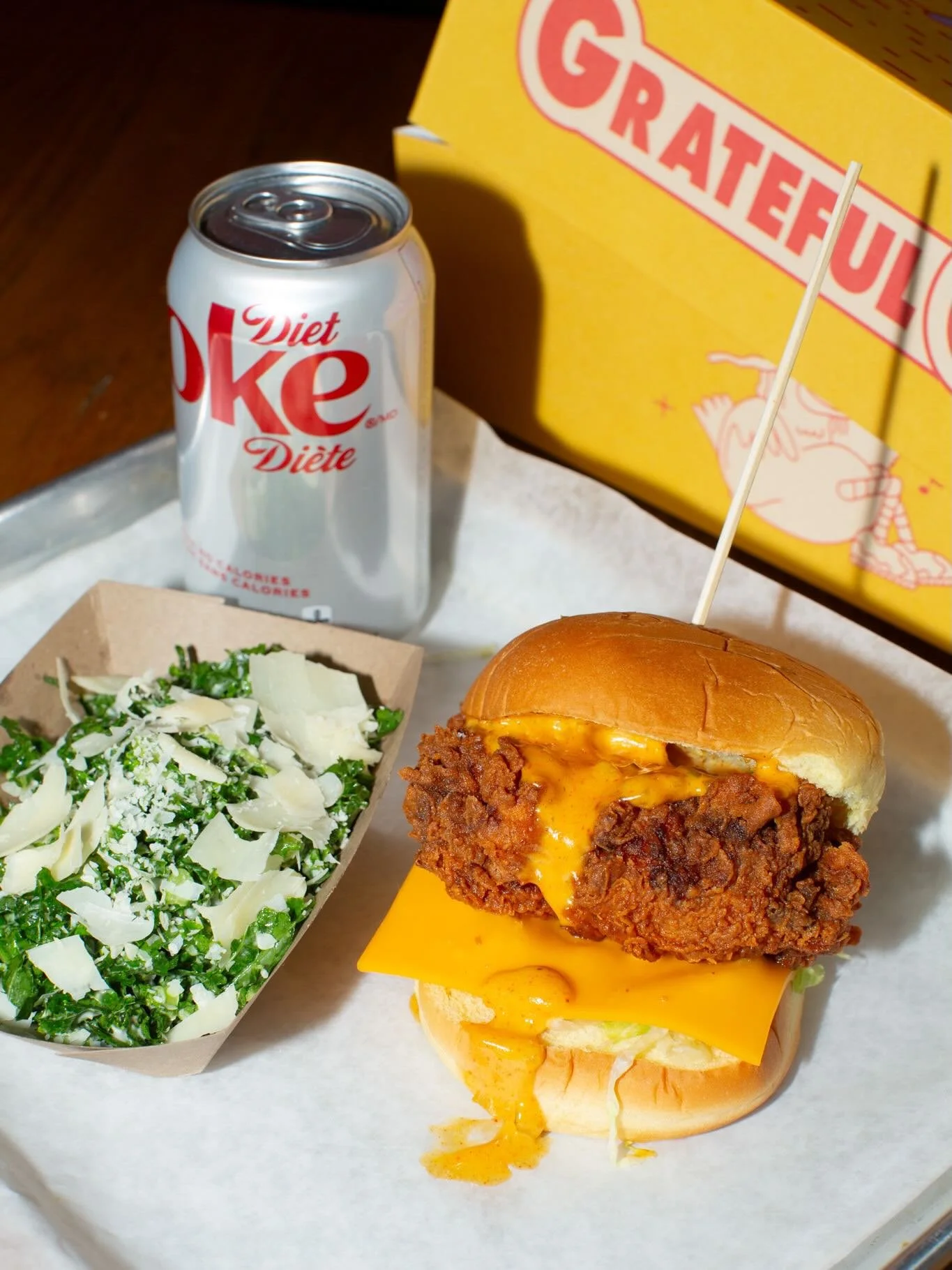 Come for the crispy fried chicken, stay for the spicy sauce, and try not to fall in love (no promises). 🍗 🐔 @thegratefulchicken 

#chefshall #friedchicken #foodies #torontoeats #toronto
