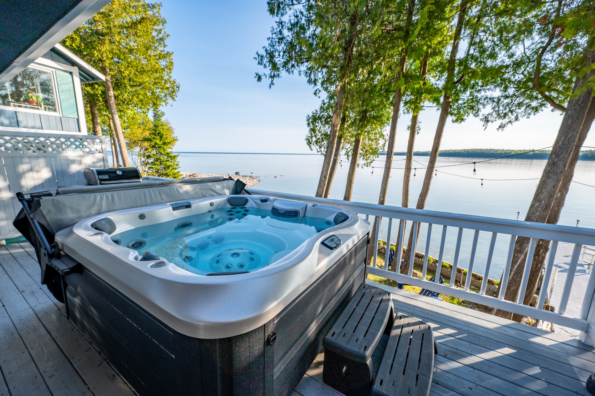 Outdoor Hot Tub with Lake View