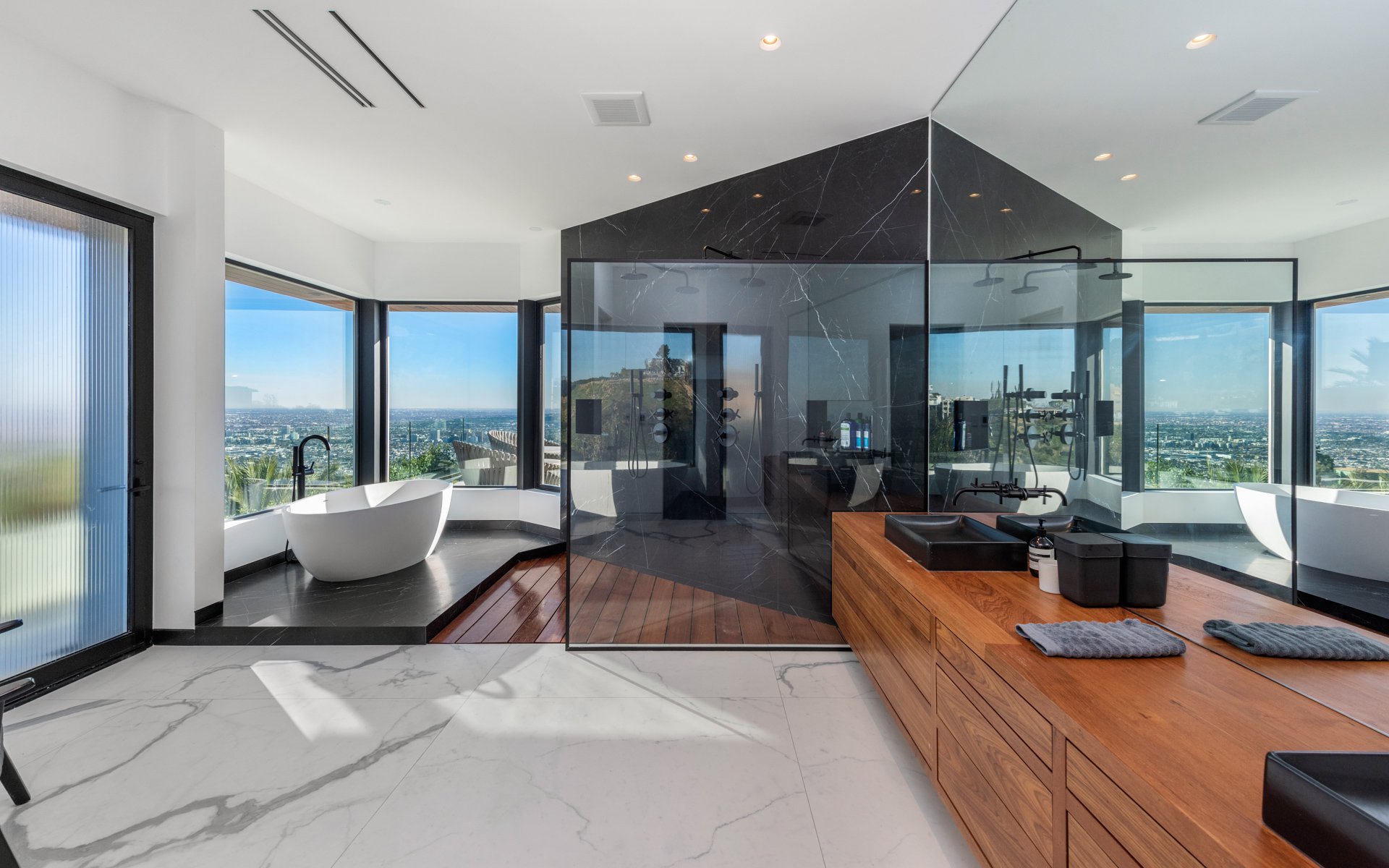 9305Nightingale-mls-56.jpg
