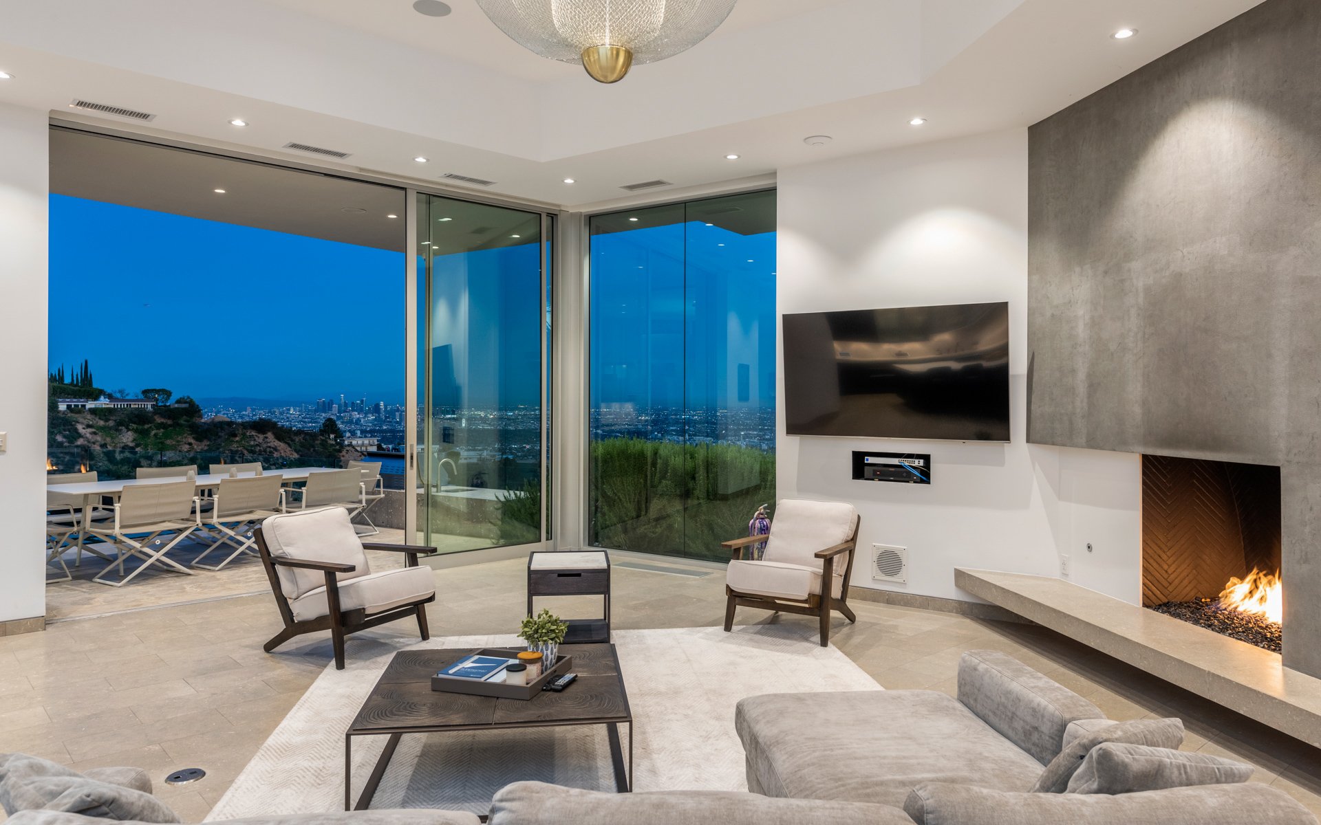 9305Nightingale-mls-35.jpg