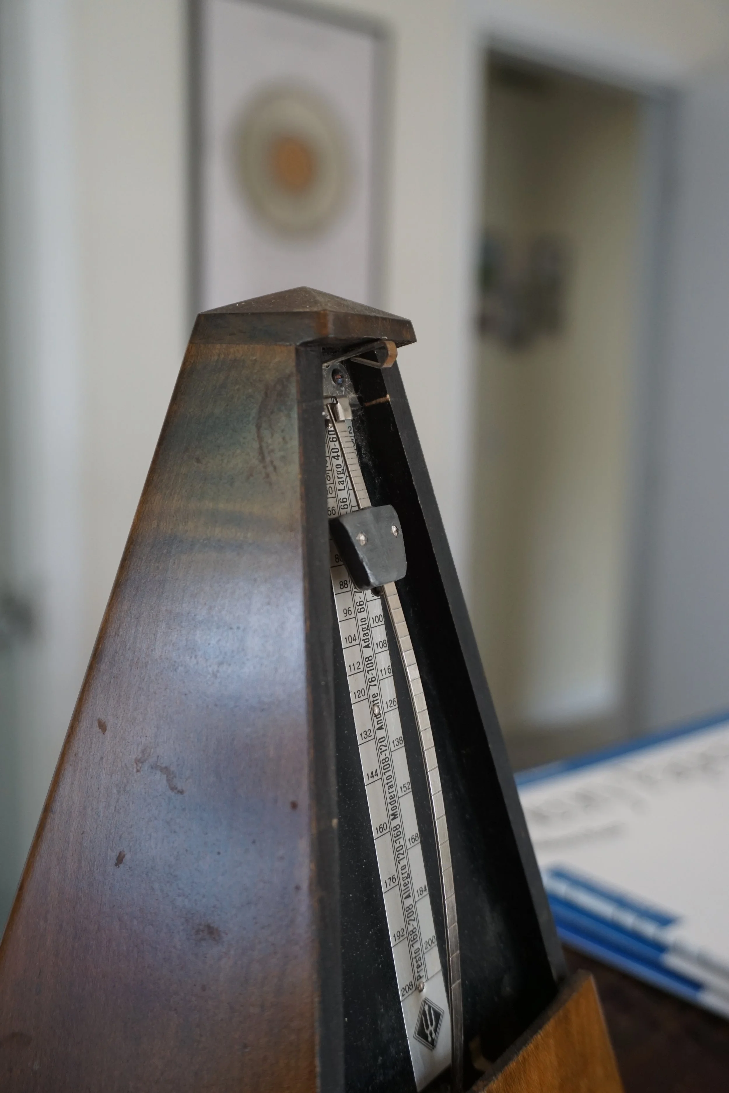 Our classic piano metronome used at Studio811.
