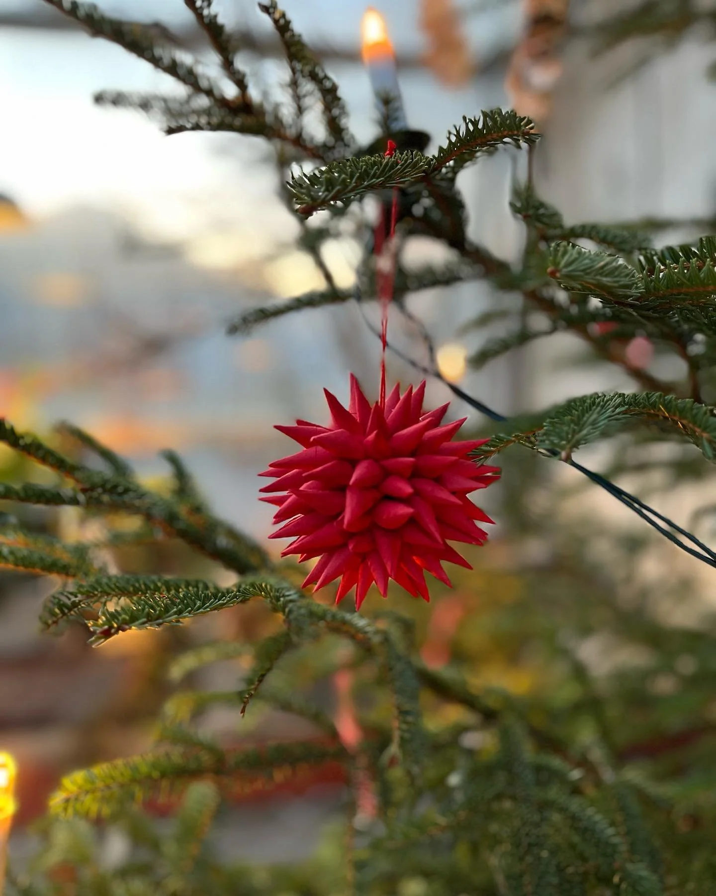 Nu &auml;r allt f&ouml;rberett! Vi &auml;r redo att v&auml;lkomna er kl 10 imorgon (l&ouml;r 23/11) och kan garantera (!) att julk&auml;nslan kommer att infinna sig!! Varmt varmt v&auml;lkomna, hoppas vi ses!! 💚