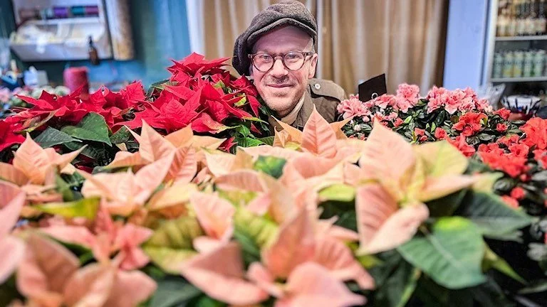 Idag kom @p4dalarna f&ouml;rbi och pratade julblommor med oss! Lyssna in p&aring; Markus tips och r&aring;d om amaryllisar, hyacinter och julstj&auml;rnor. (Klickbara l&auml;nkar finns under v&aring;r profil)

Morgons&auml;ndningen 3/12: 
https://sve