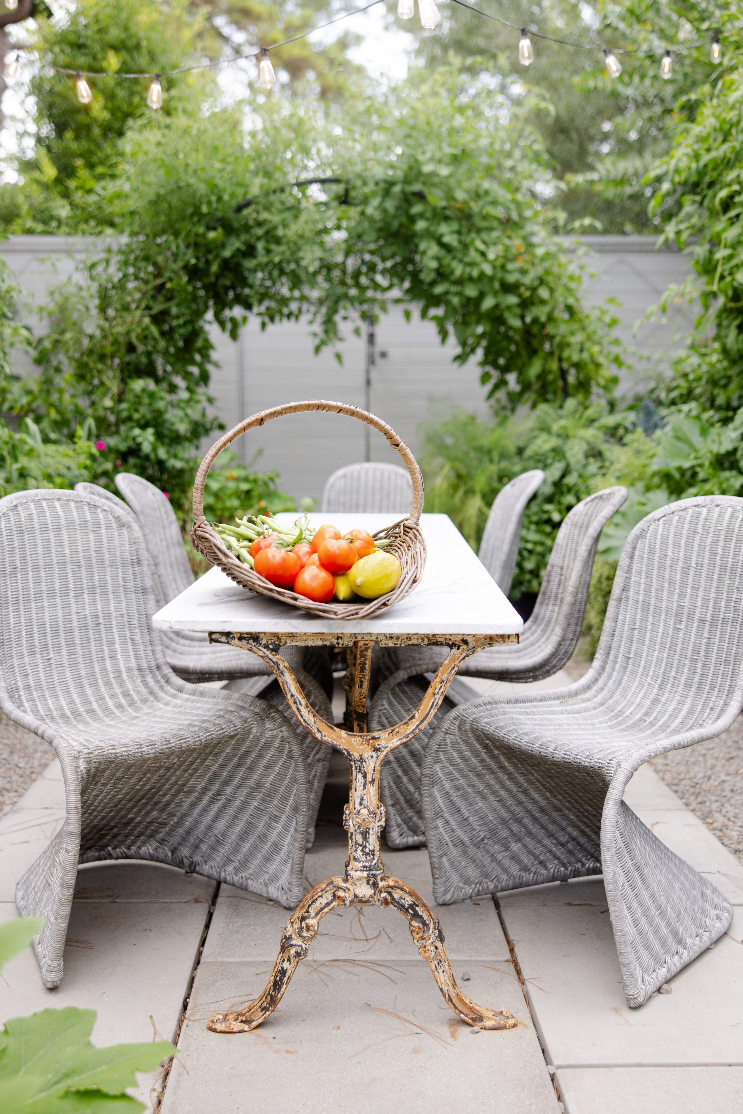 tomato table.jpeg