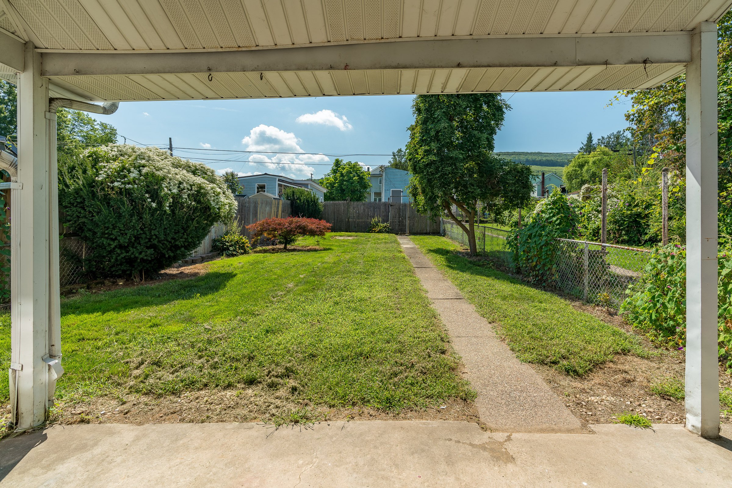 562 N 2nd St, Lykens-0-Exteriors-3.jpg