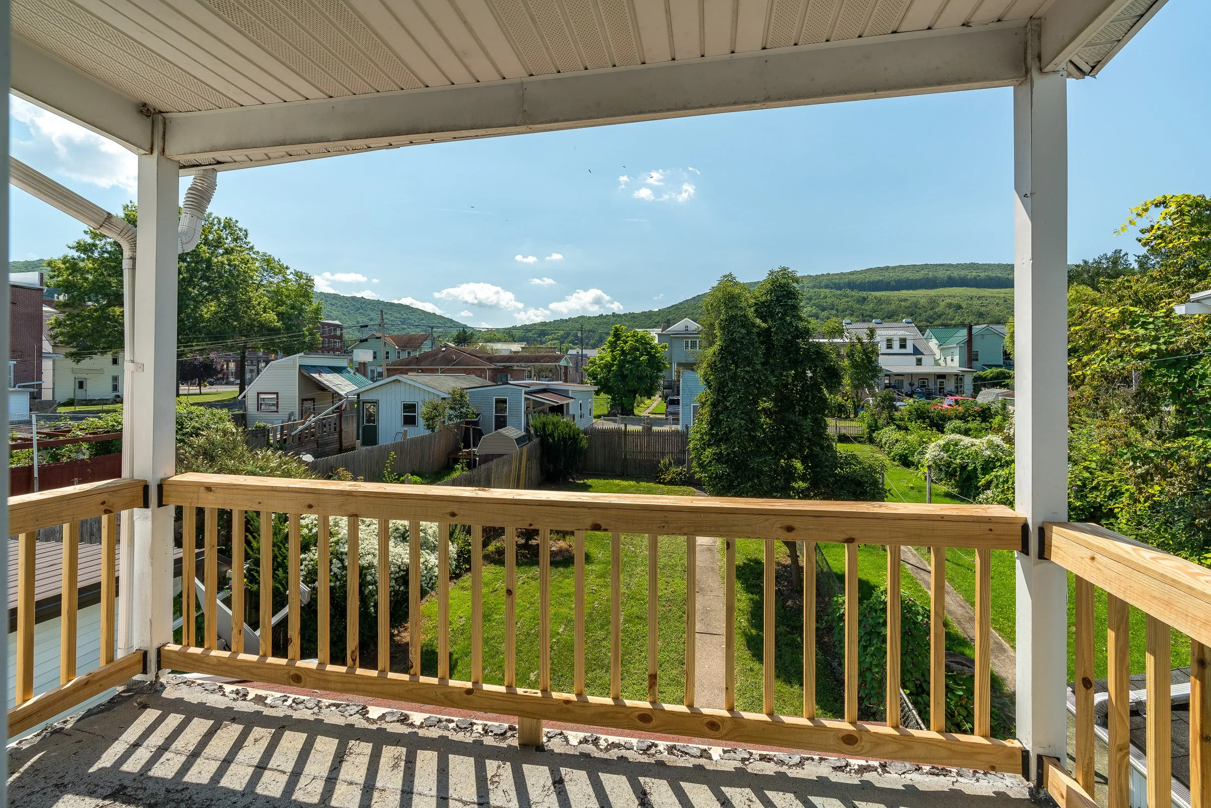 562 N 2nd St, Lykens-2-Upper-10.jpg