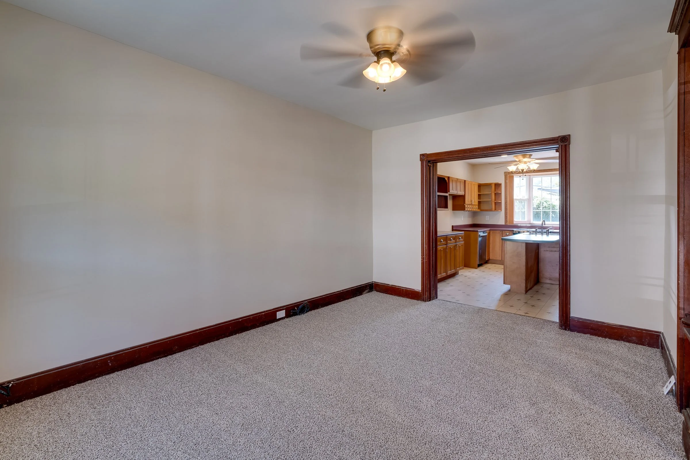 562 N 2nd St, Lykens-1-Main-4.jpg