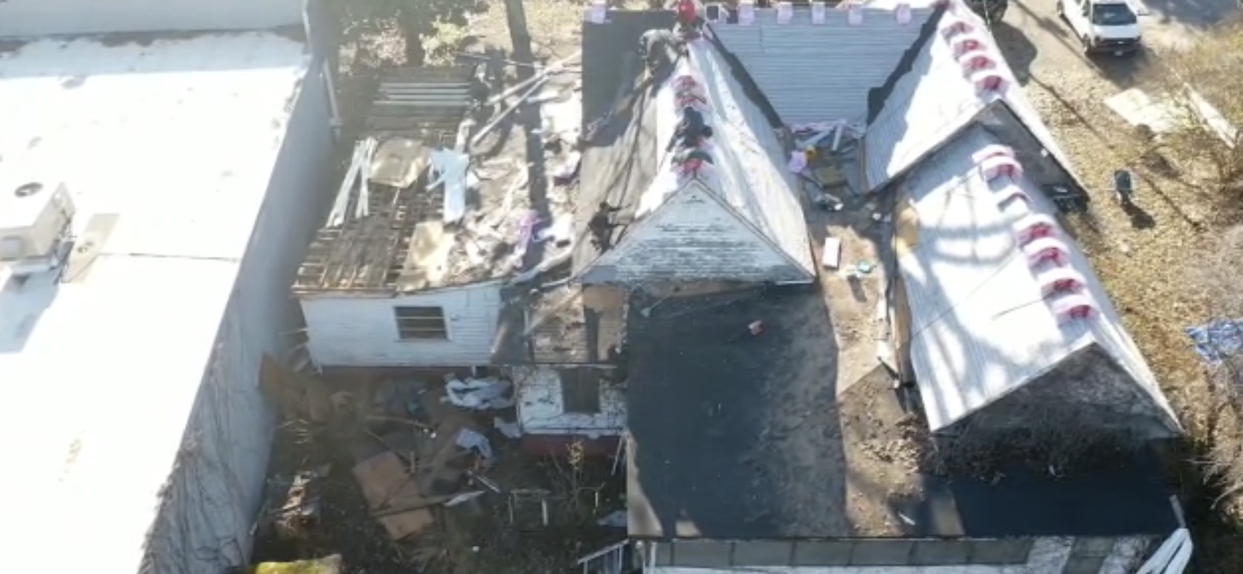 First Choice Constructors offer roofing services, including roof repairs, roof installs, reroofing, roof leak repair, roof storm damage, shingle roofing, metal roofing, slate roofing, and roof replacements. Family owned and operated. Bilingual. 