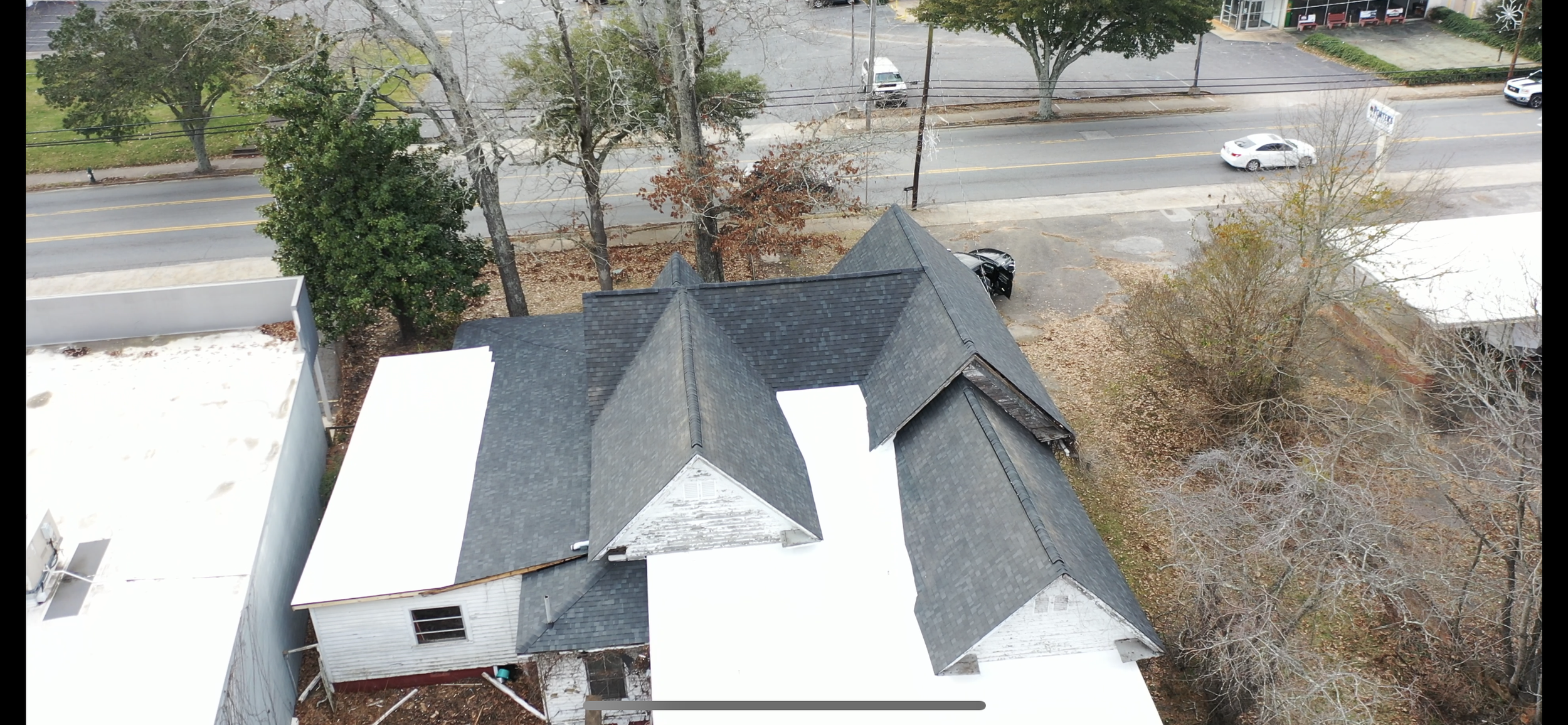 First Choice Constructors offer roofing services, including roof repairs, roof installs, reroofing, roof leak repair, roof storm damage, shingle roofing, metal roofing, slate roofing, and roof replacements. Family owned and operated. Bilingual. 