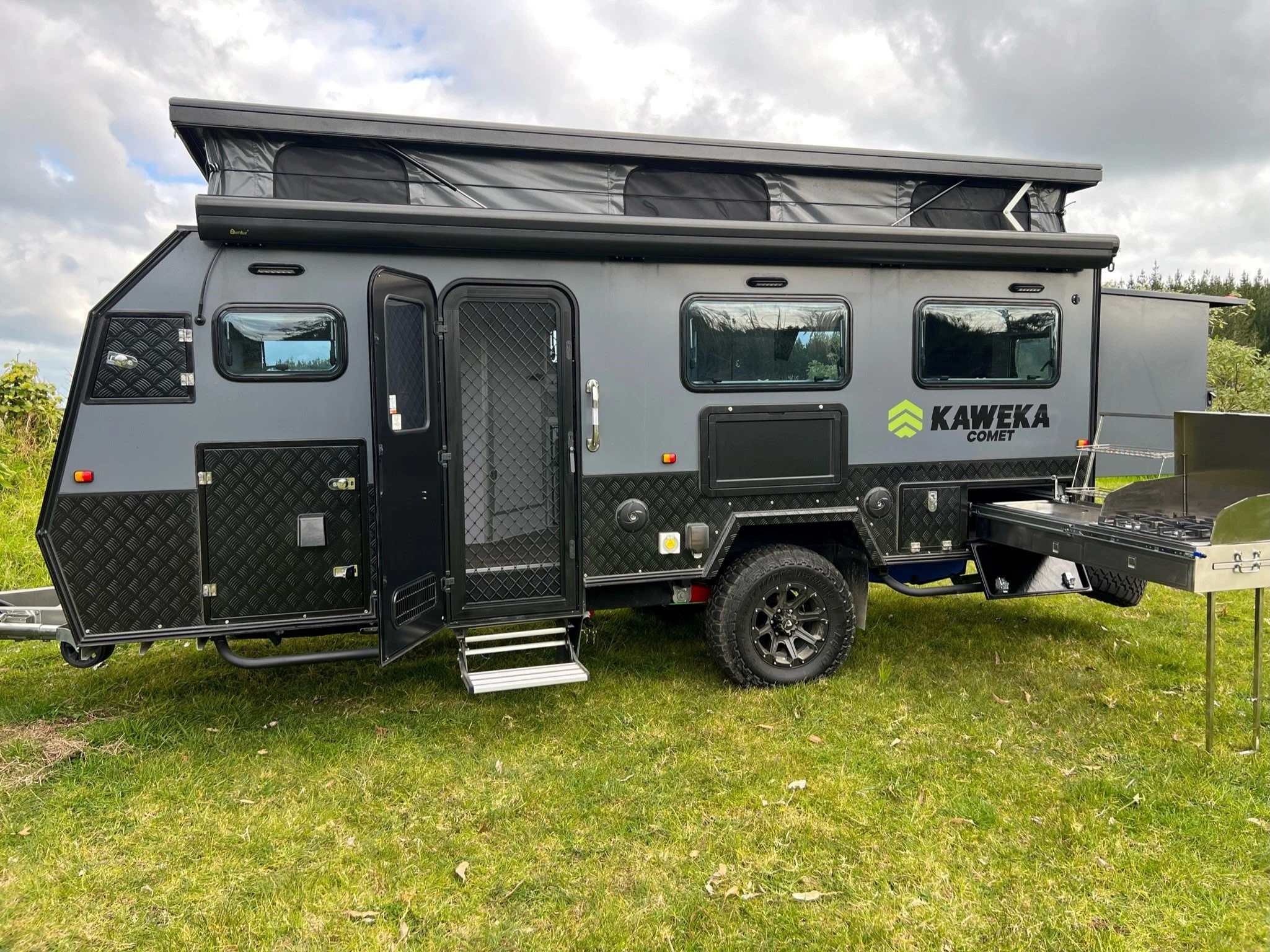 Kaweka | Explore Off-Road Adventures Today — NZ FISHING HUNTING & 4X4 EXPO
