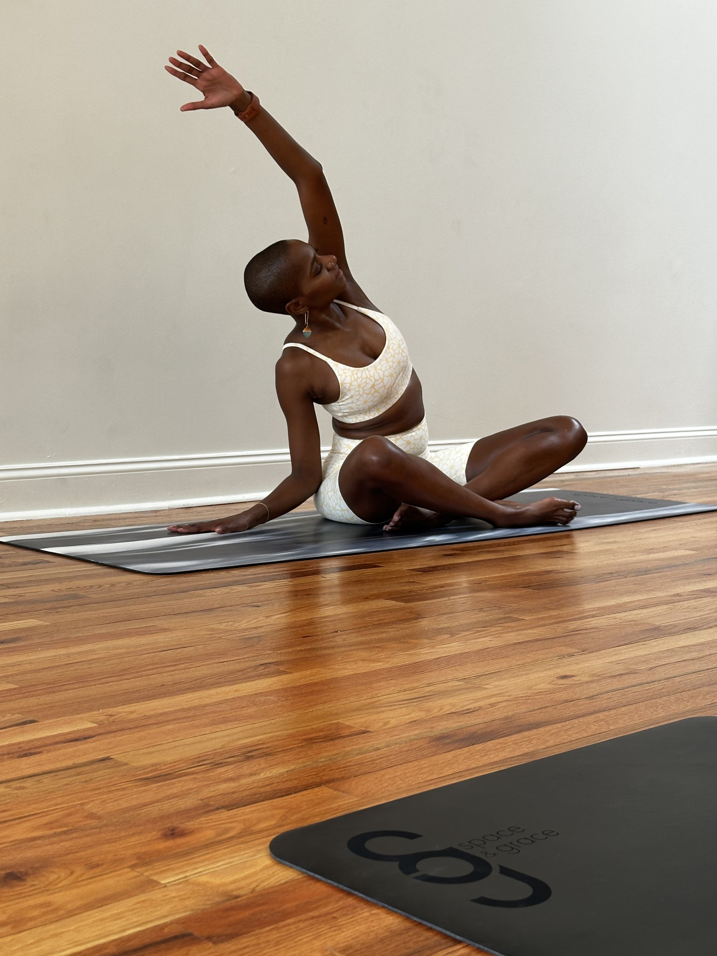 Black Space & Grace Yoga Mat | Presale