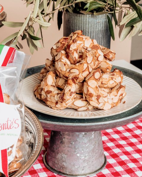 Over-the-Moon Mezza Lune cookies, 6 pack, ADD-ON | by: Tremonte's