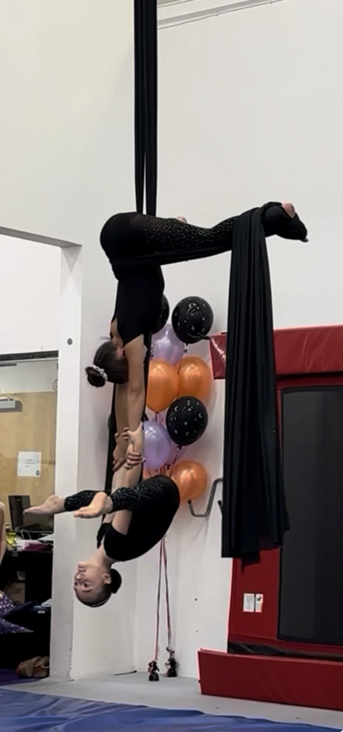 showcaseOct26-12.jpg