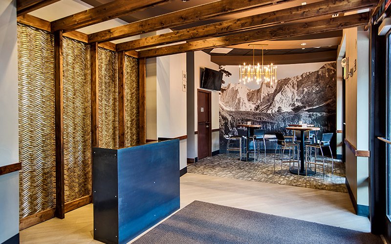 VAIL CHOPHOUSE