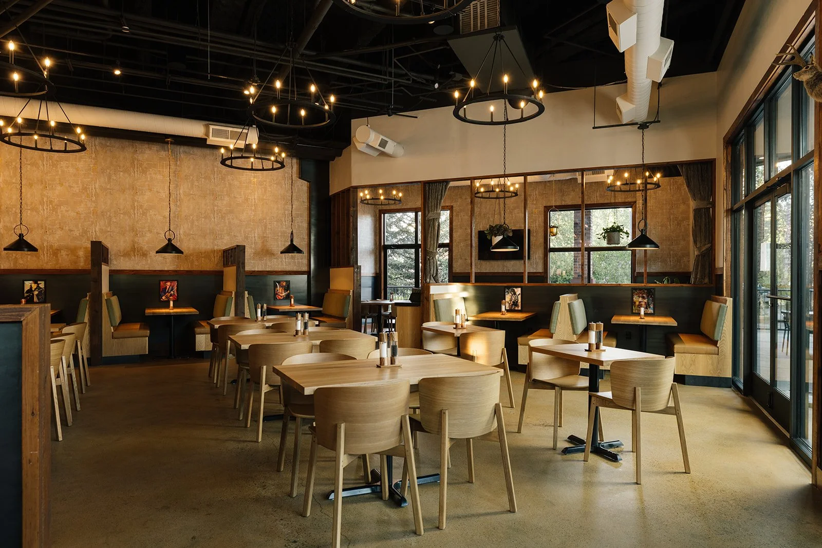 caya-restaurant-mountain-modern-interior-shike-design.jpg