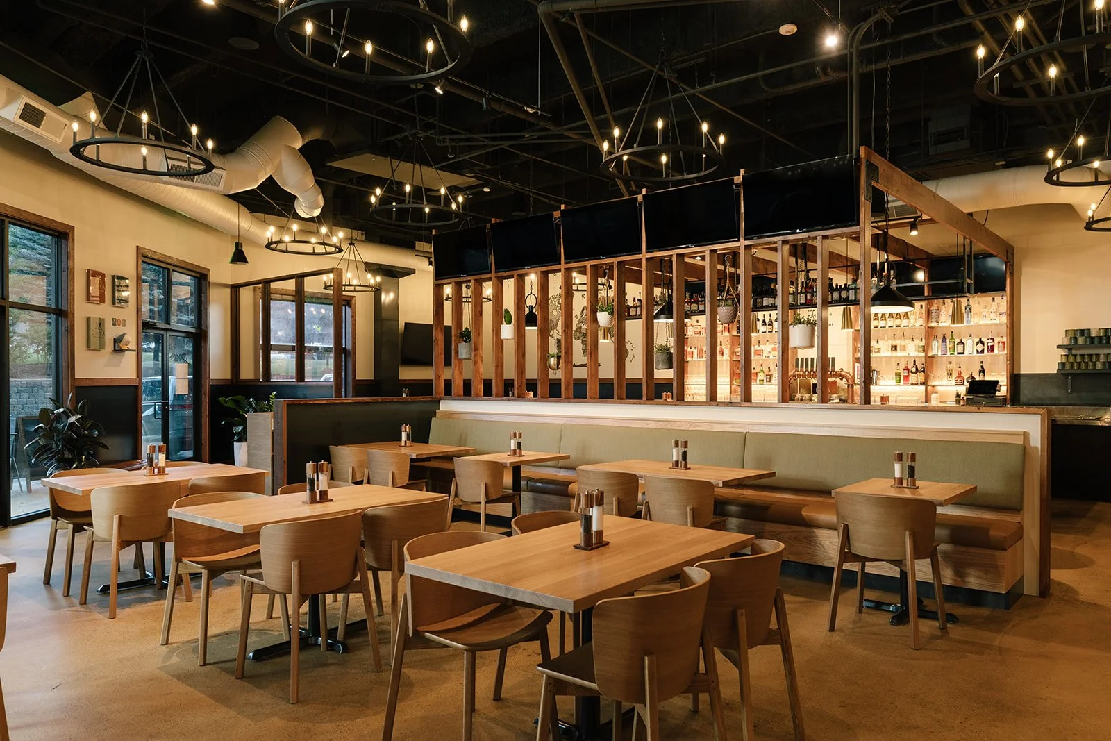 caya-restaurant-white-oak-furniture-shike-design.jpg
