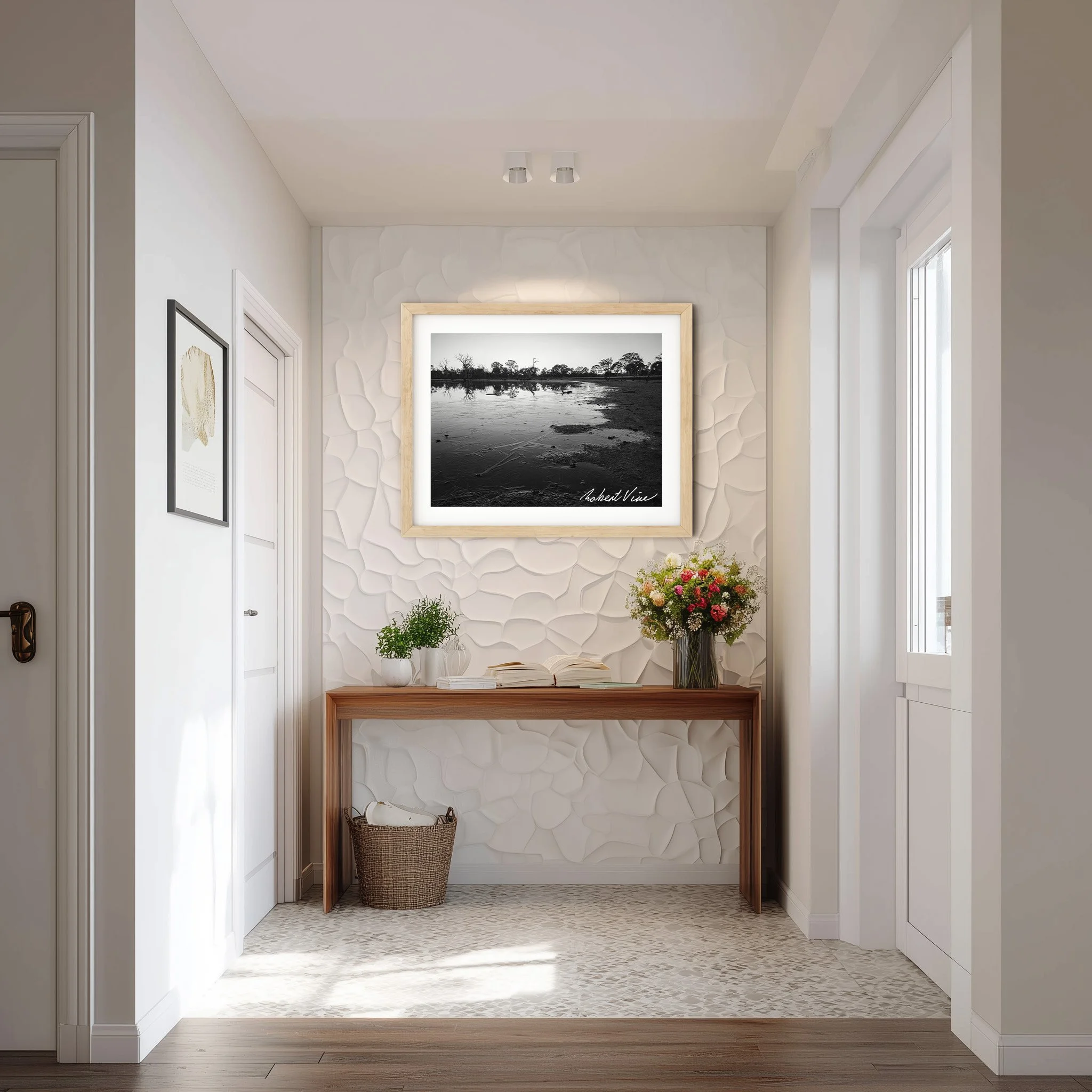Hallway 1.jpg