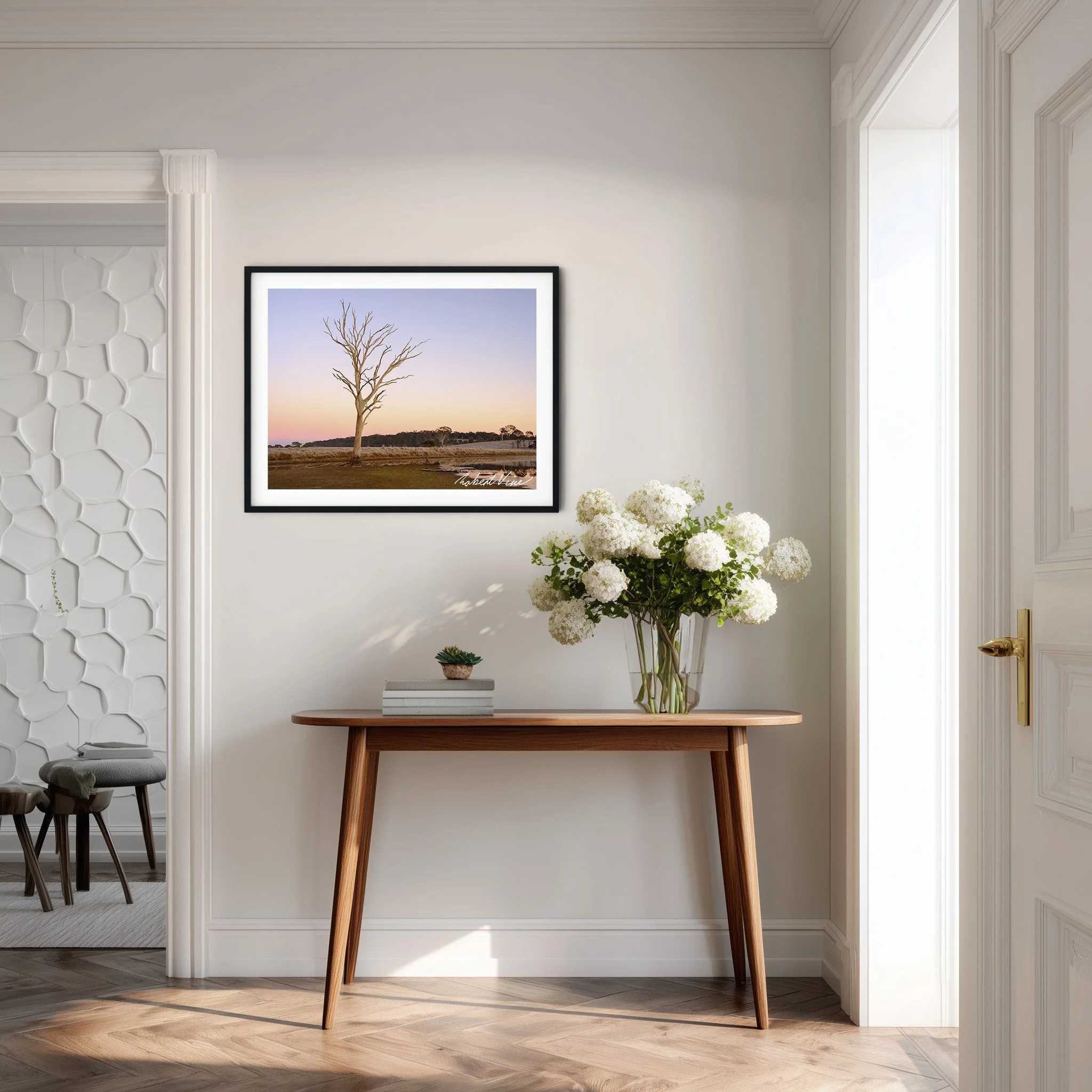Hallway 2.jpg