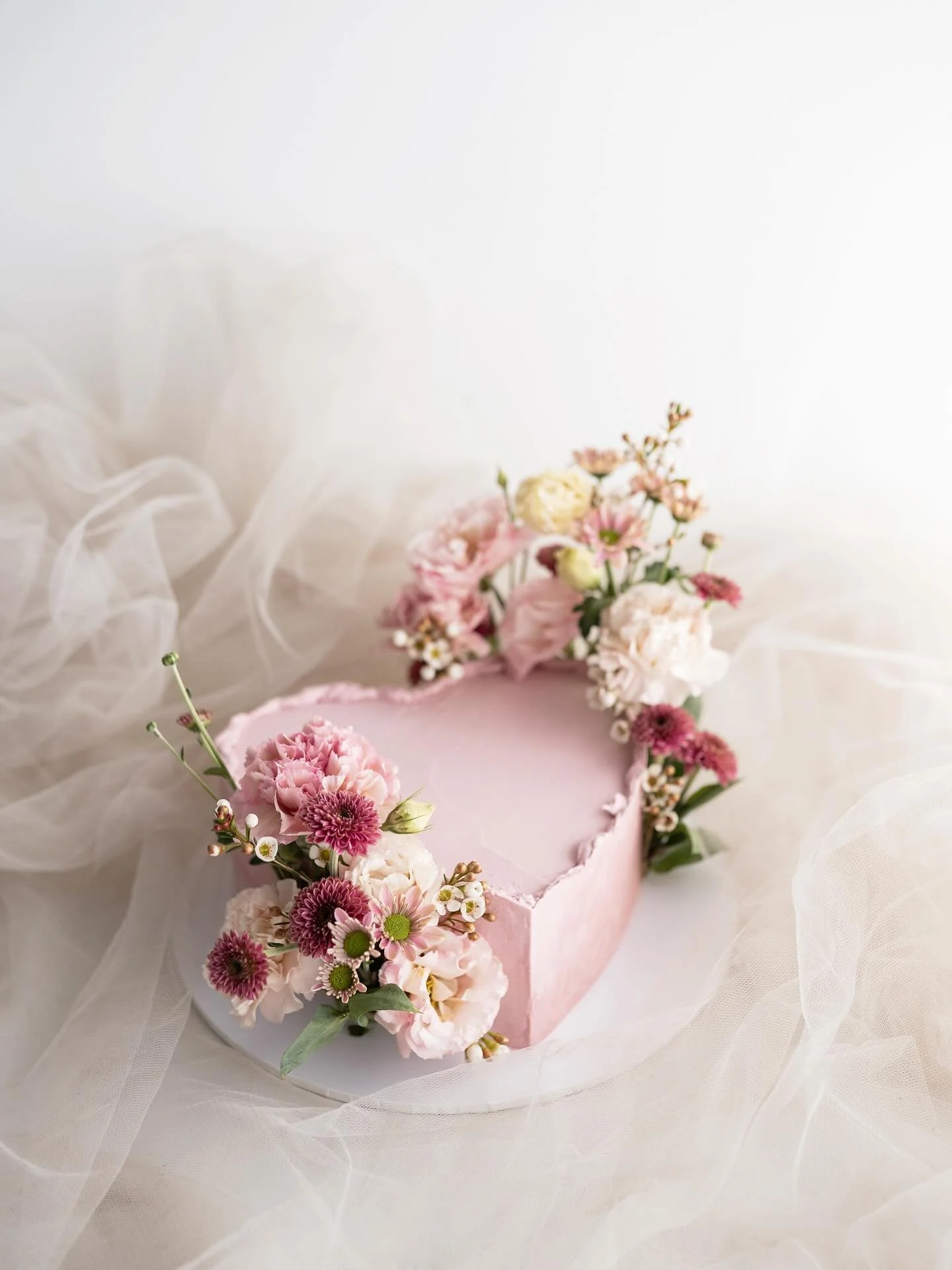 Asking our 2 yo daughter Prairie to caption this one&hellip; 💭 

&ldquo;It&rsquo;s a heart and flowers and It&rsquo;s booful (beautiful 🥹) Mumma&rdquo; 🥲