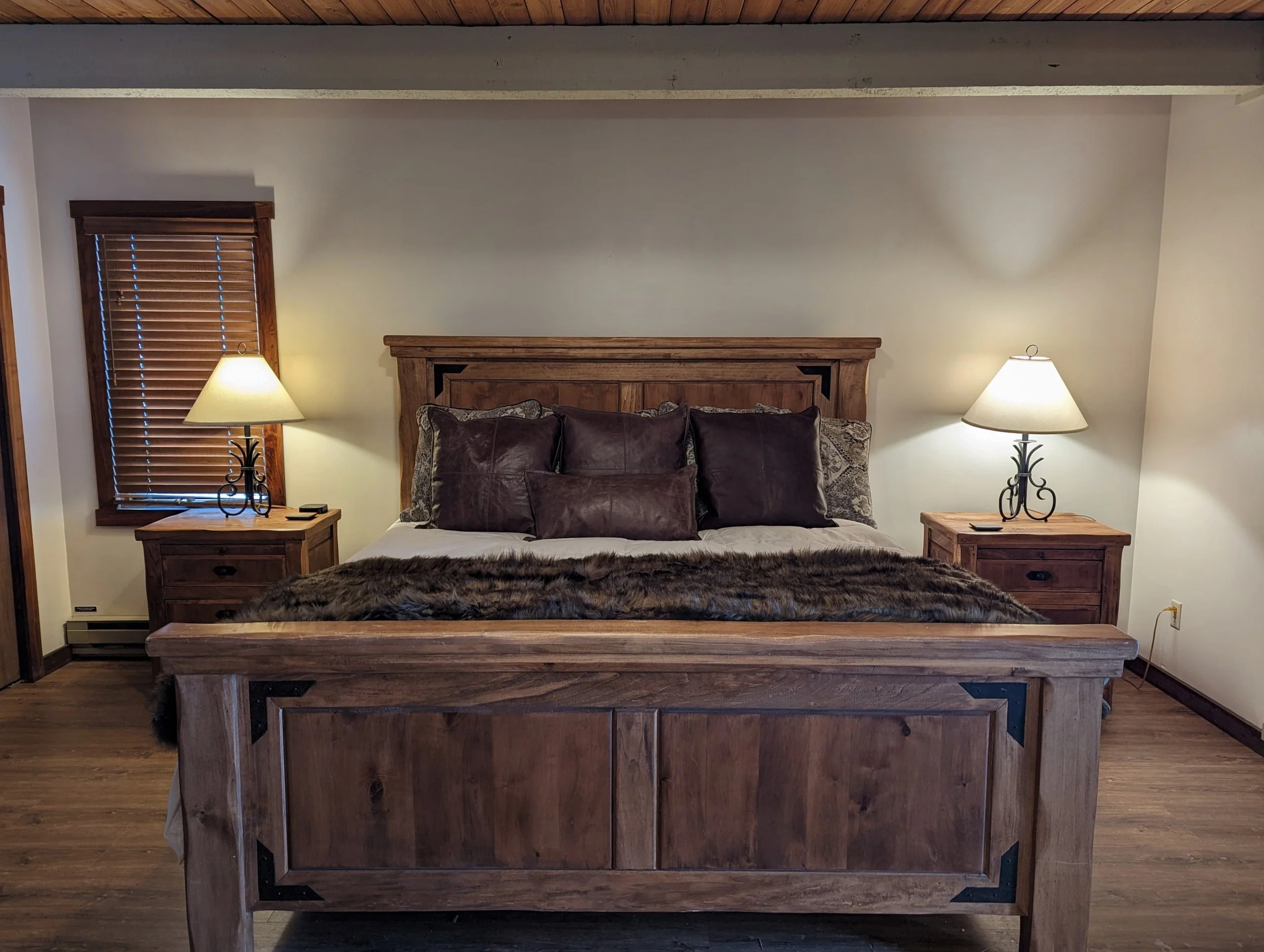 PXL_20221212_202424557 (3).jpg