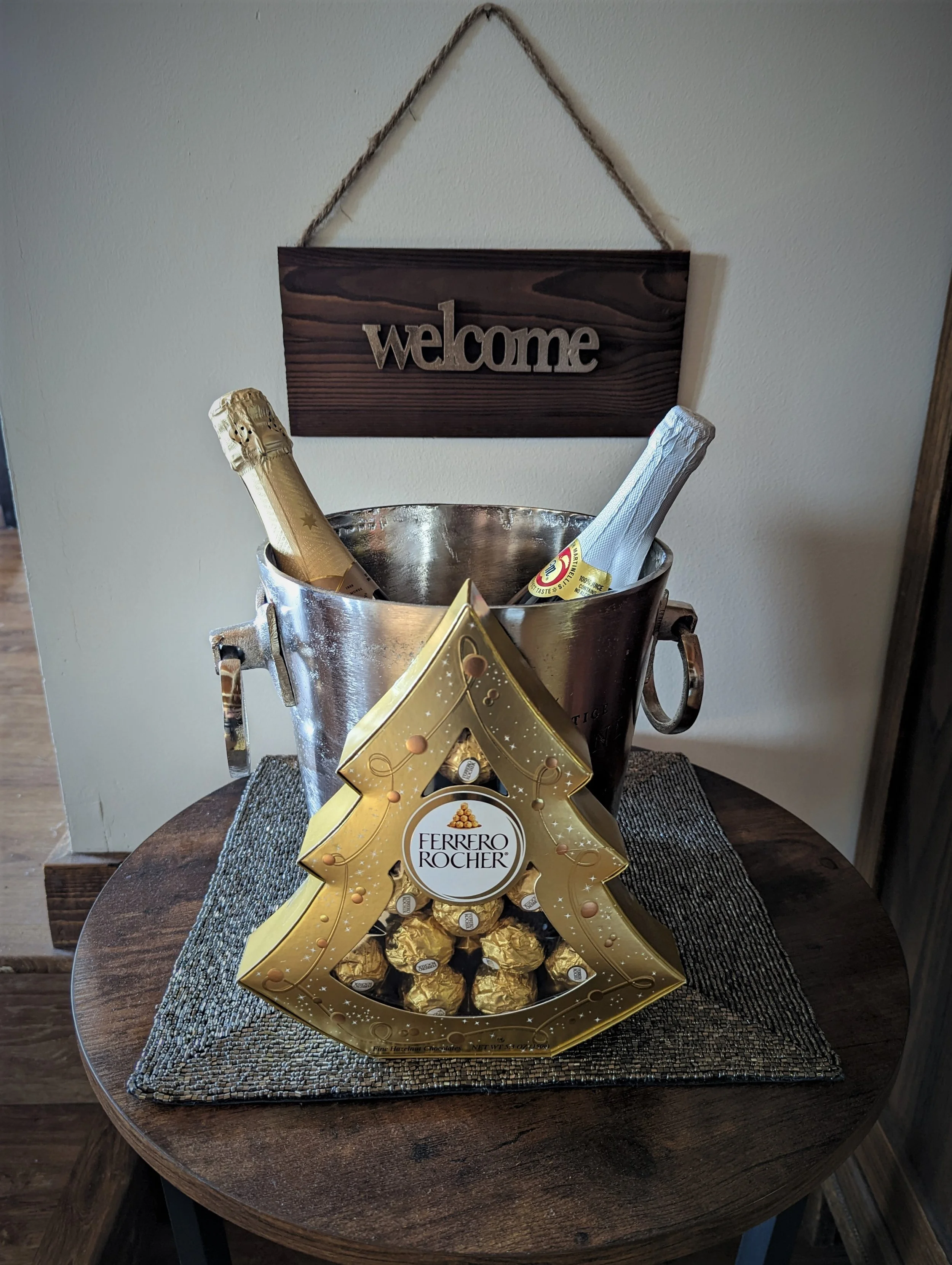 PXL_20221212_203500297 (2).jpg