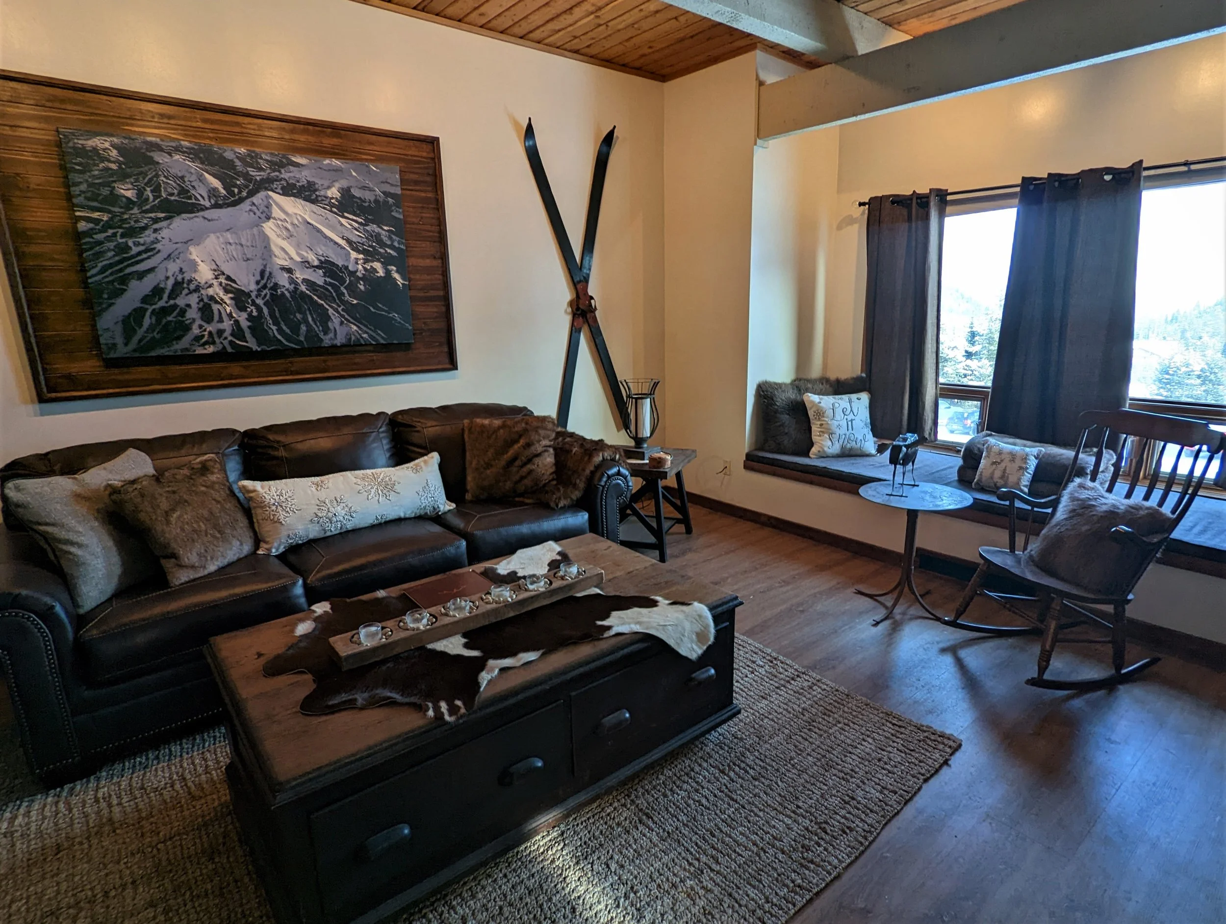 PXL_20221212_210845379 (2).jpg