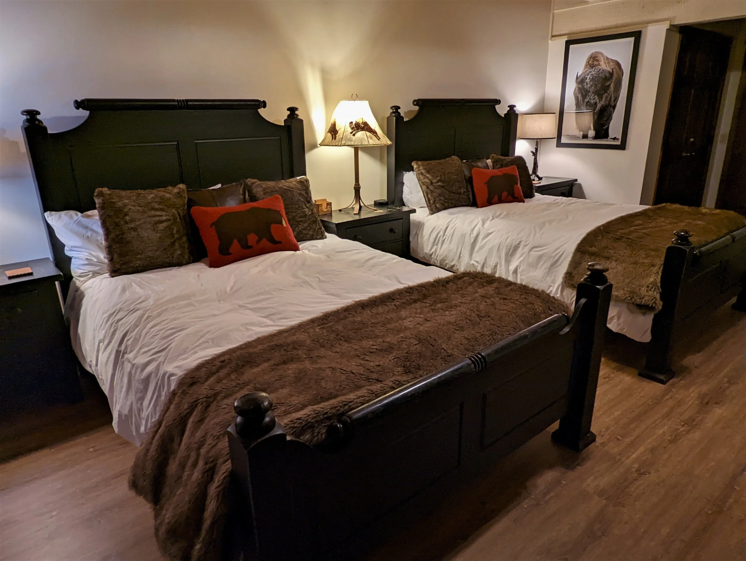 PXL_20221212_220157669 (2).jpg